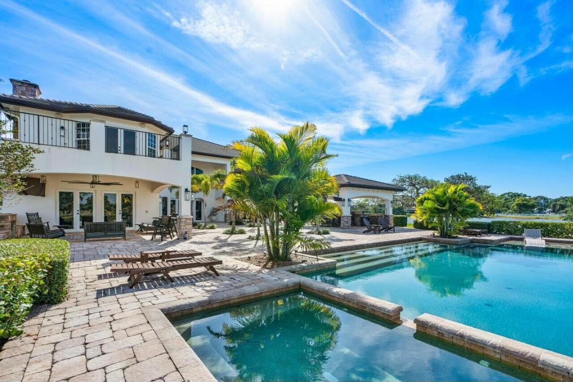 PALM BEACH FARMS CO 3 - Residential