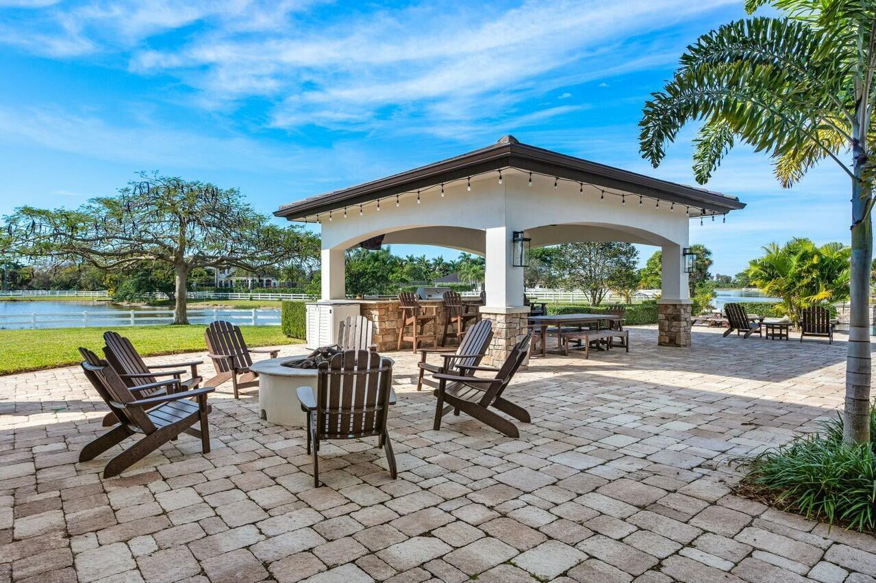 PALM BEACH FARMS CO 3 - Residential