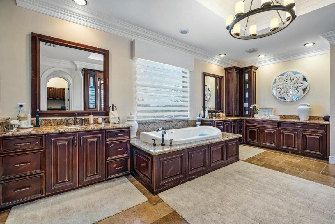 PALM BEACH FARMS CO 3 - Residential