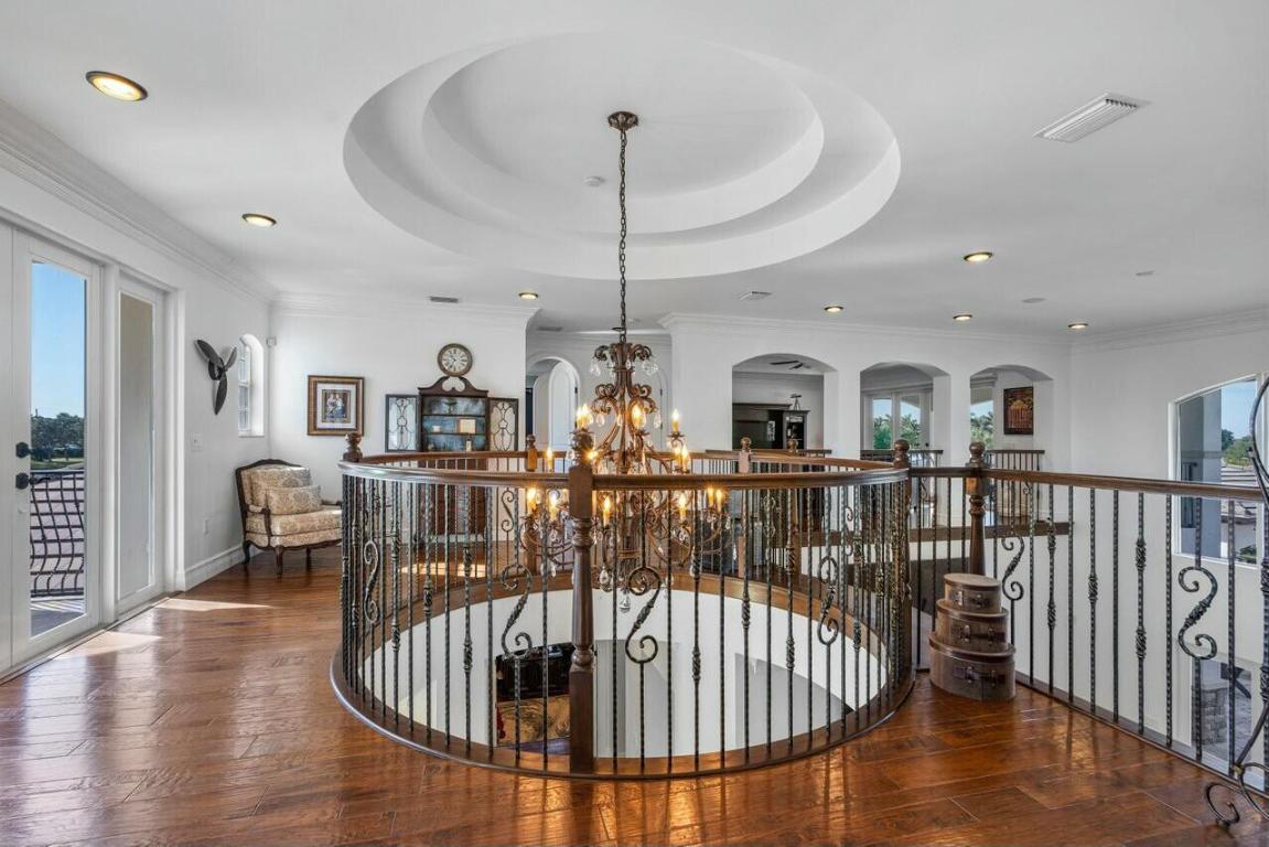 PALM BEACH FARMS CO 3 - Residential