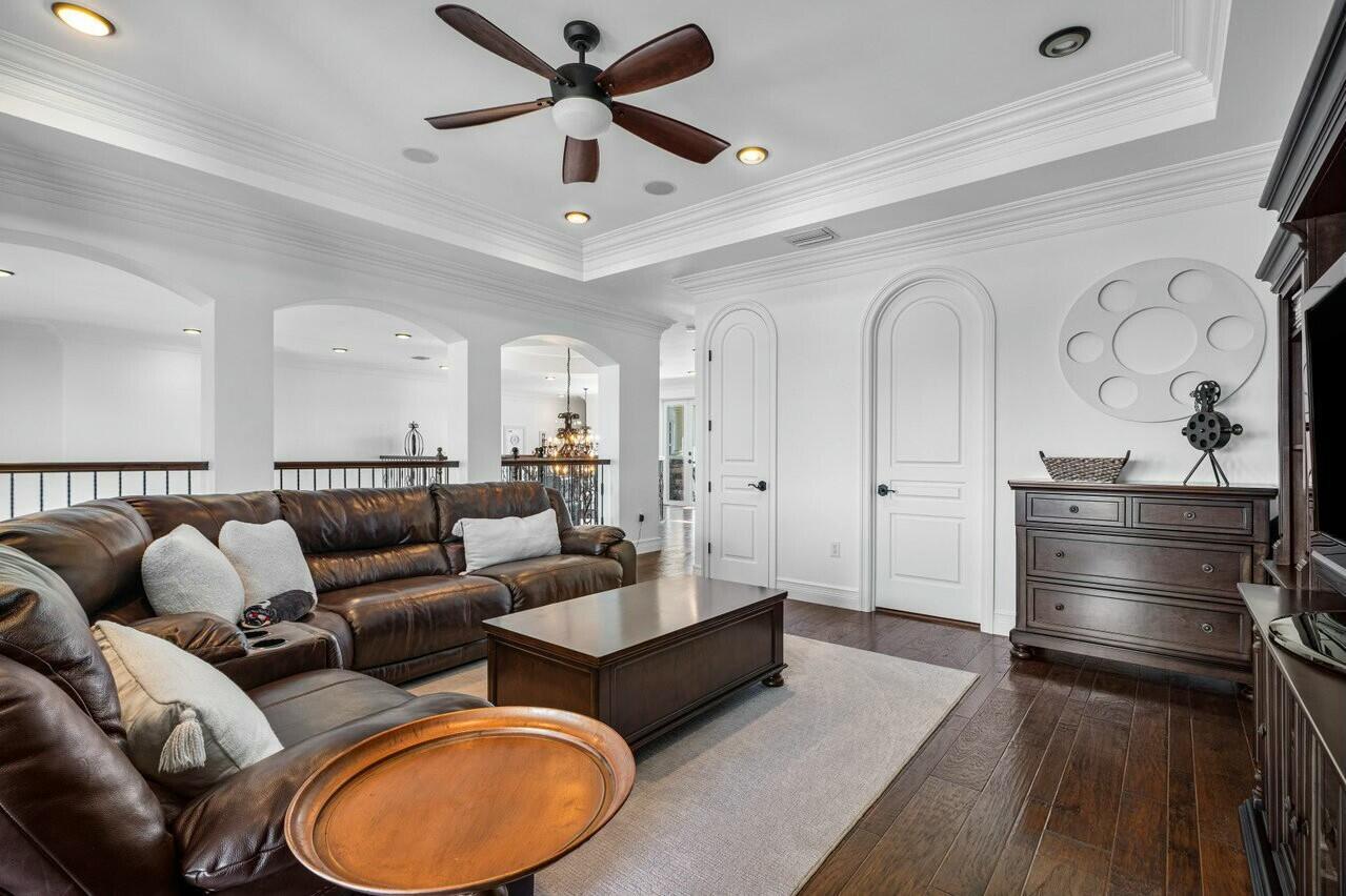 PALM BEACH FARMS CO 3 - Residential