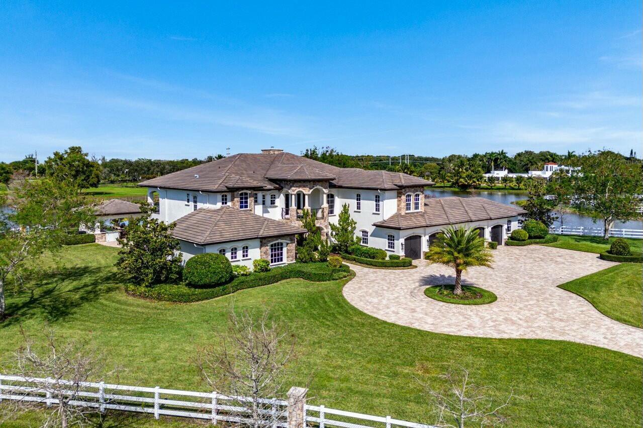 PALM BEACH FARMS CO 3 - Residential