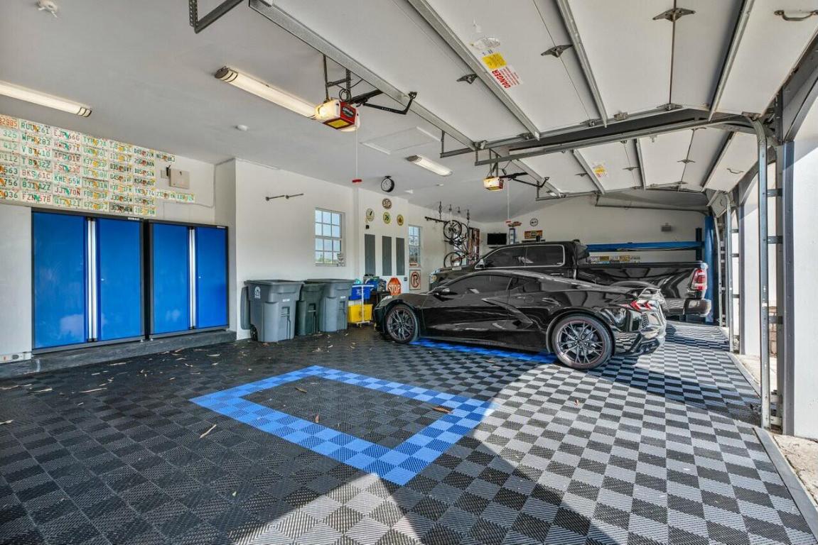 PALM BEACH FARMS CO 3 - Residential