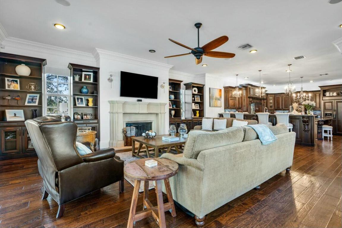 PALM BEACH FARMS CO 3 - Residential