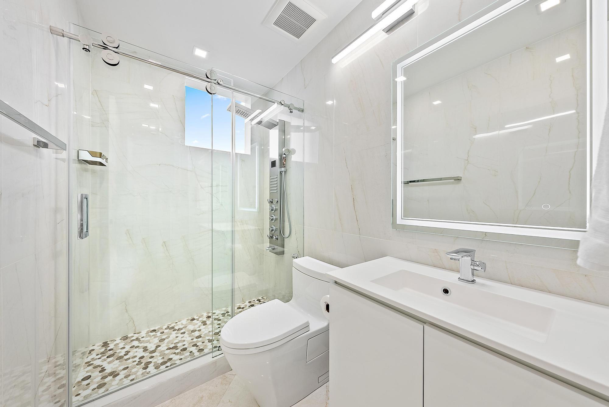 ATHENA CONDO - Residential Lease