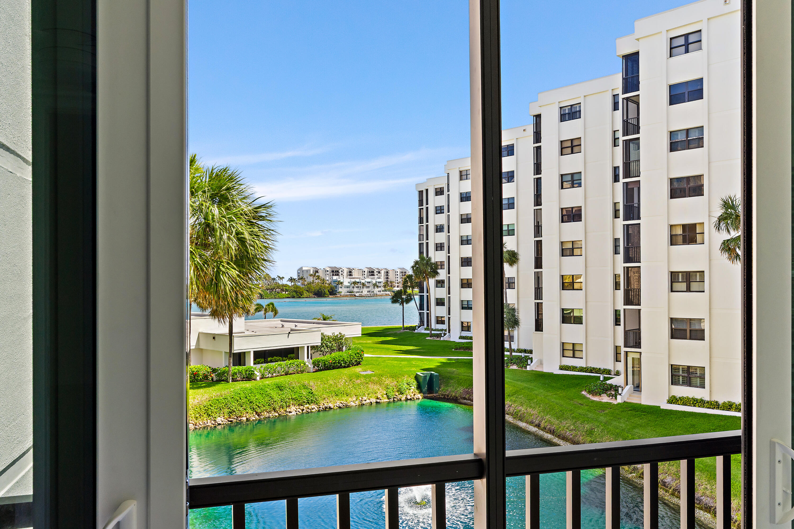 SANDPOINTE BAY CONDO - Residential