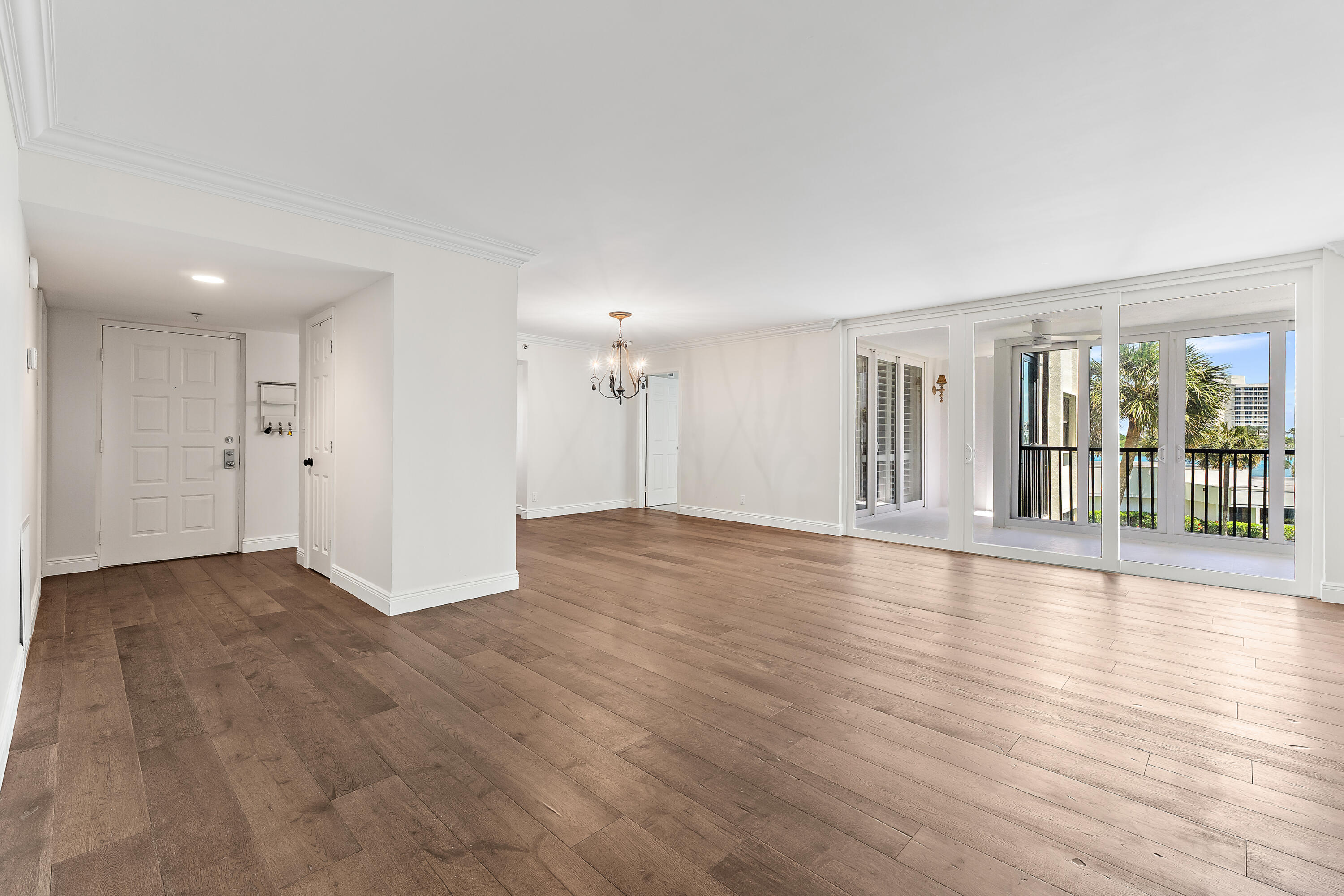 19800 Sandpointe Bay Drive N 305