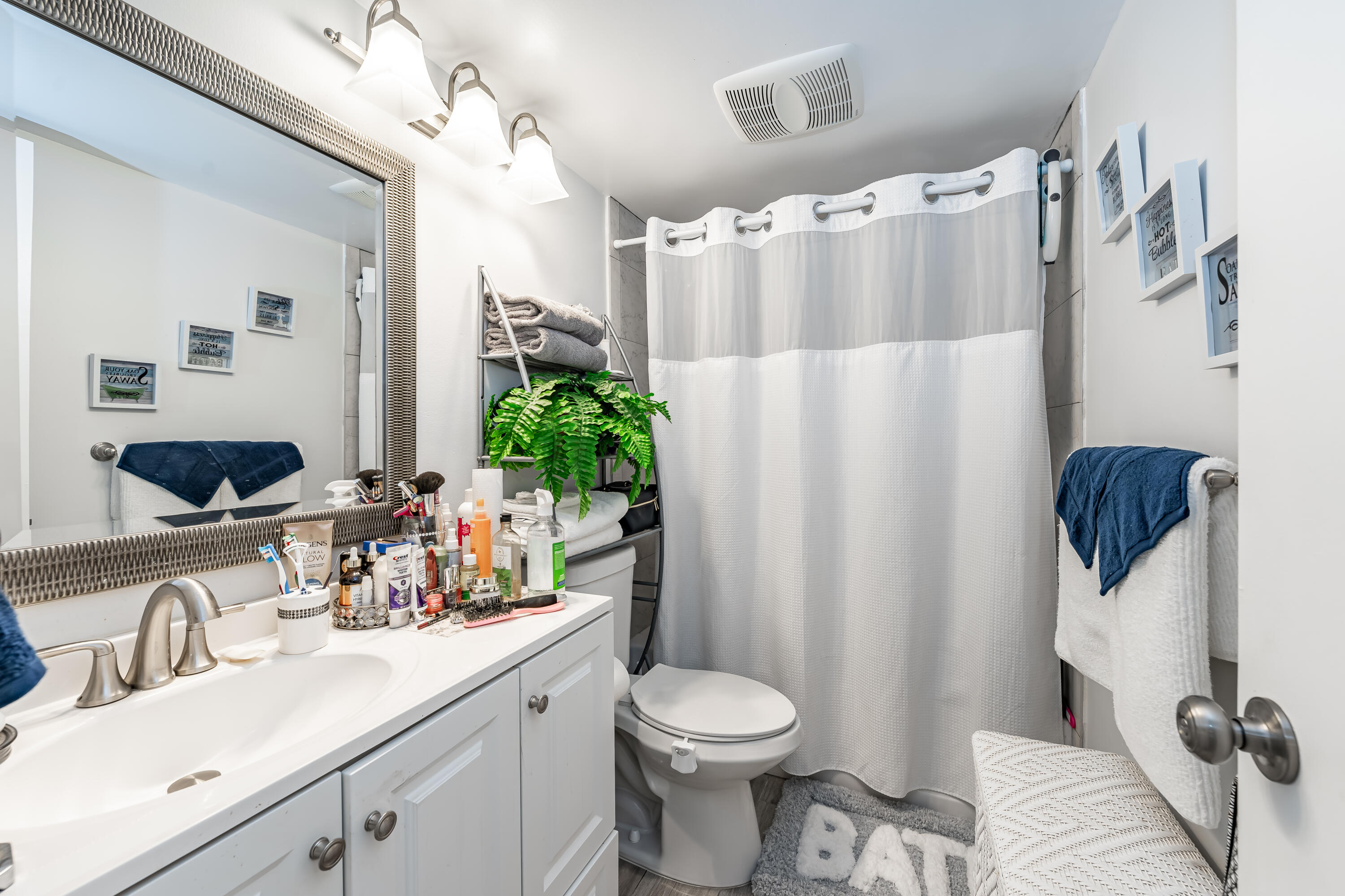 8911 S Hollybrook Boulevard 306