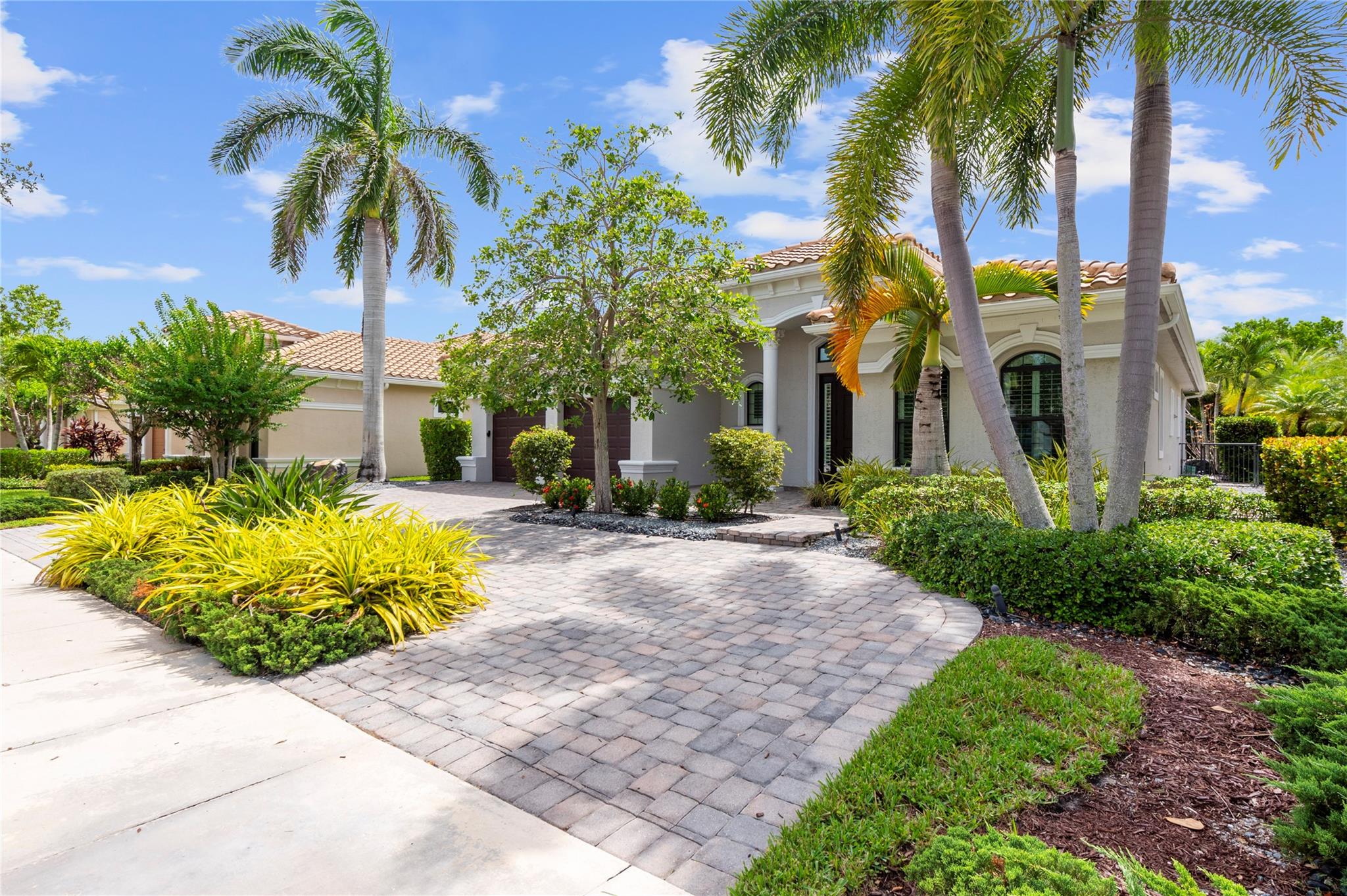 Parkland Golf & Country C - Residential