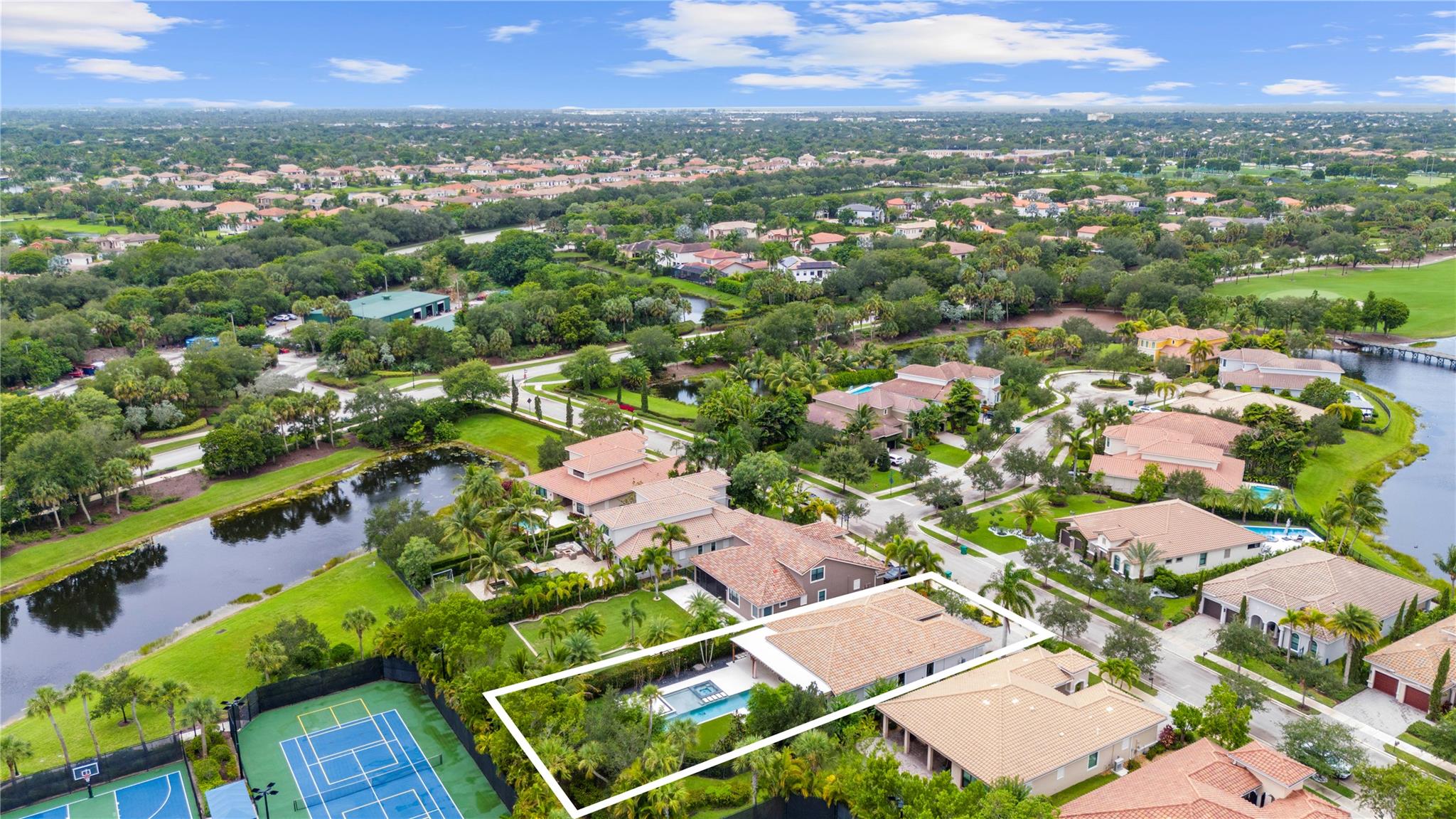 Parkland Golf & Country C - Residential