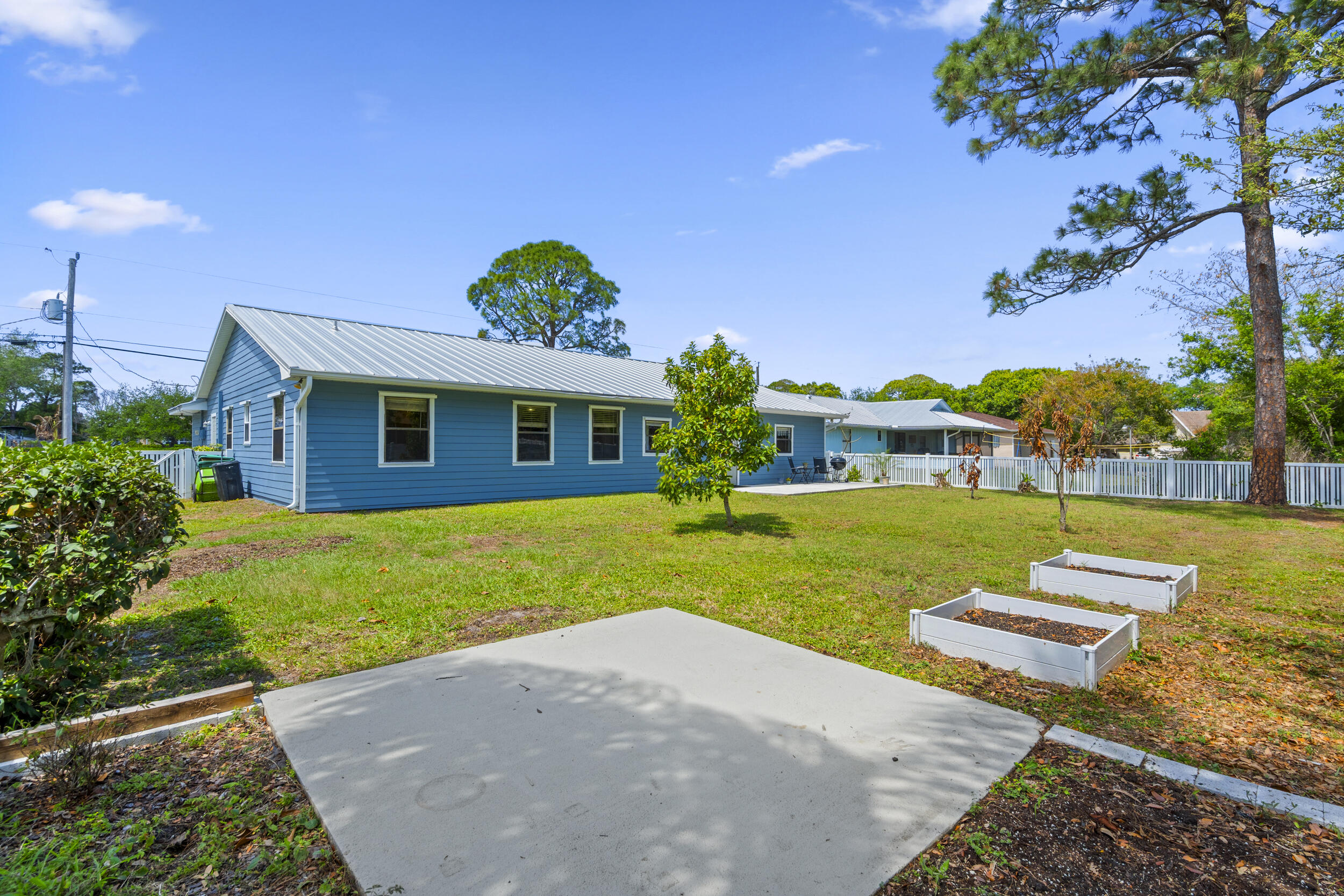 INDIAN RIVER ESTATES UNIT 8 - Residential