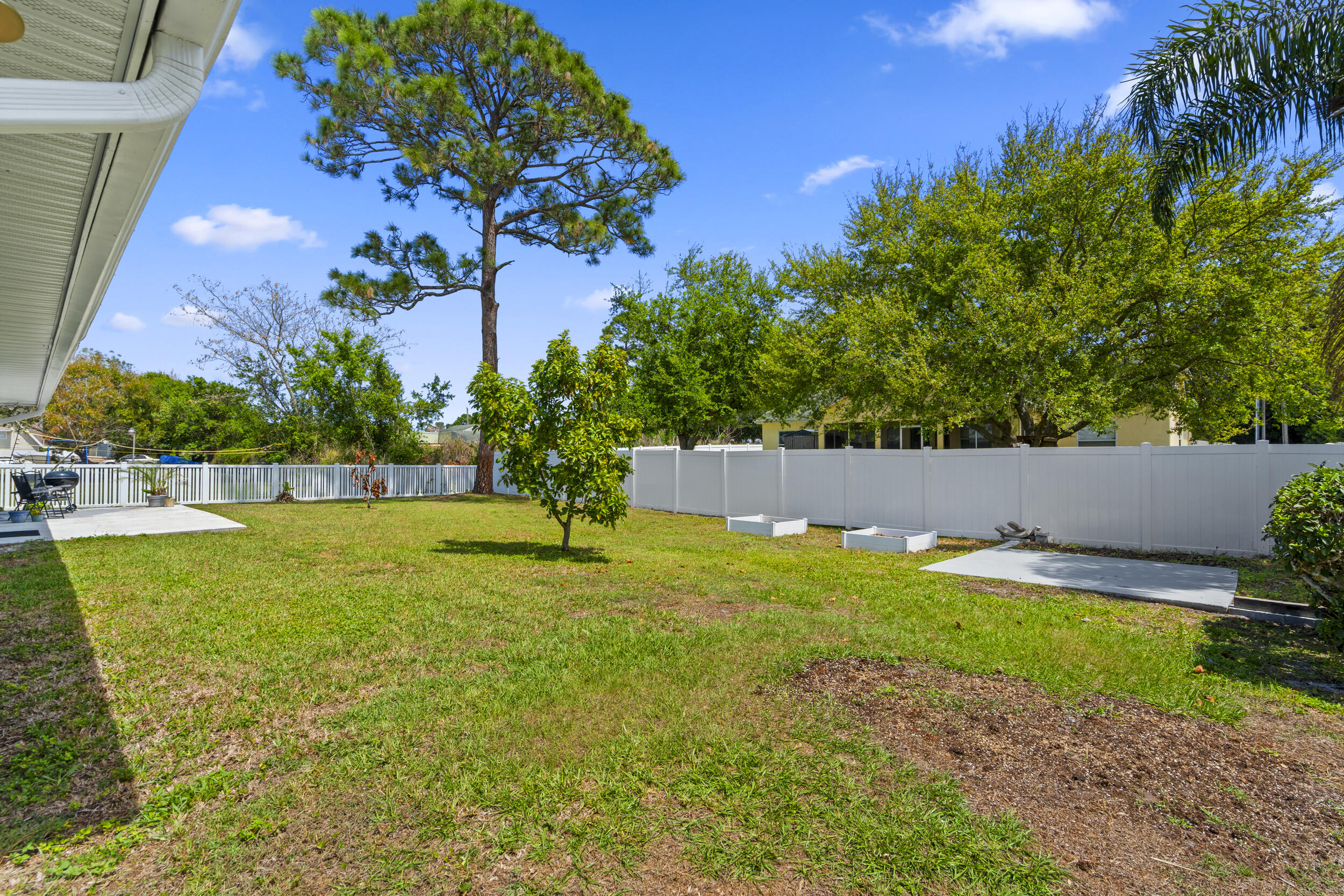 INDIAN RIVER ESTATES UNIT 8 - Residential