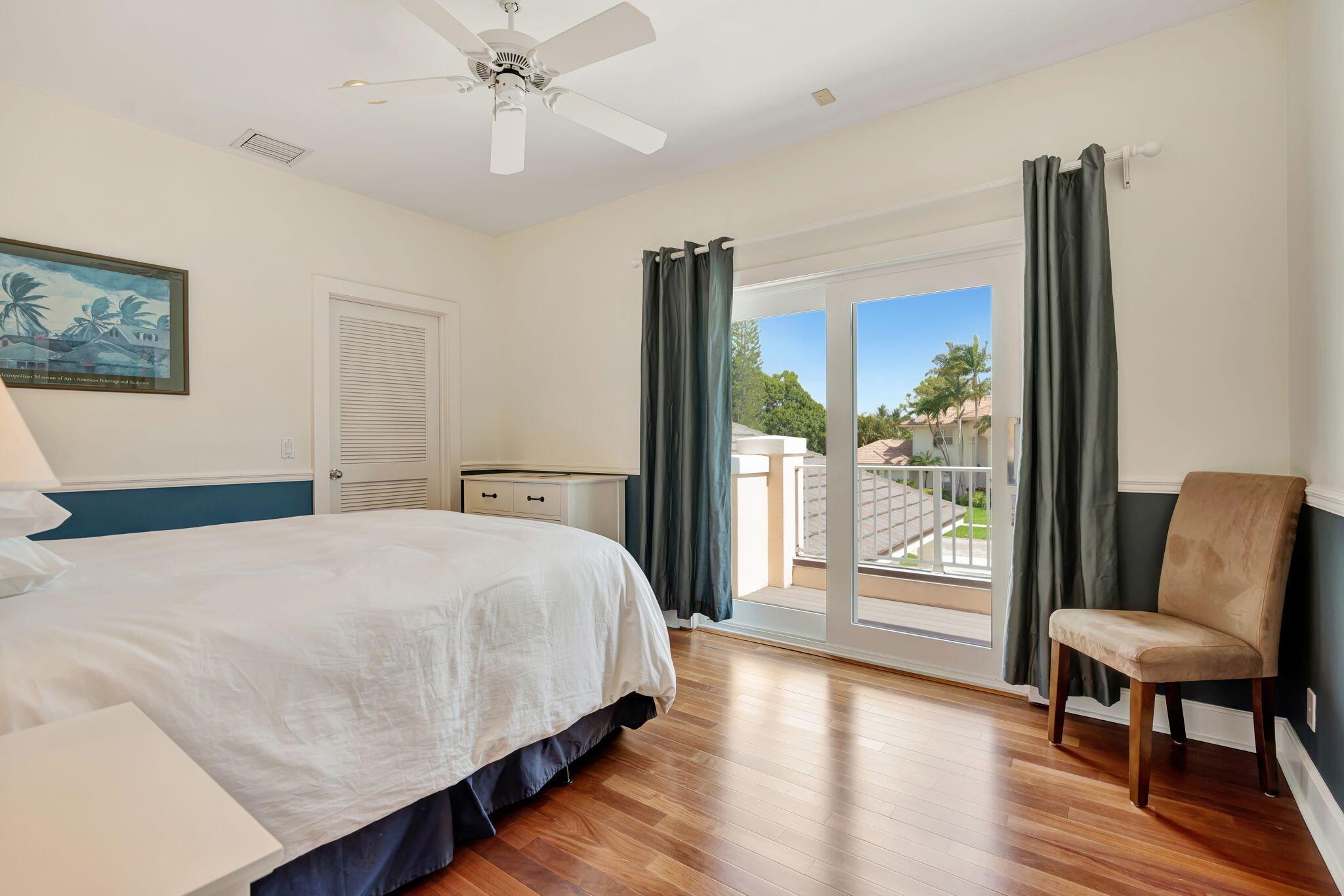 COMMODORES POCKET - Residential