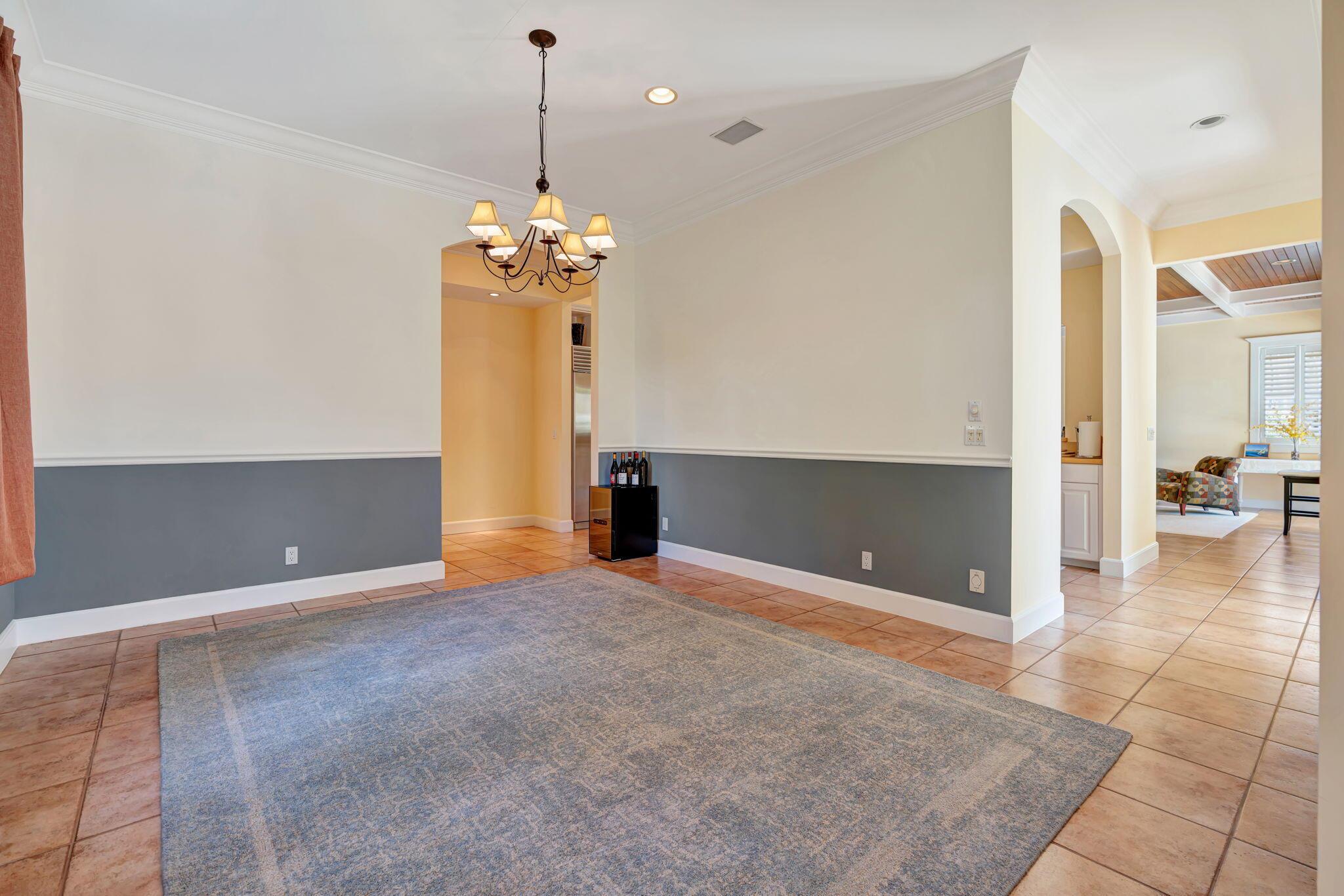 COMMODORES POCKET - Residential