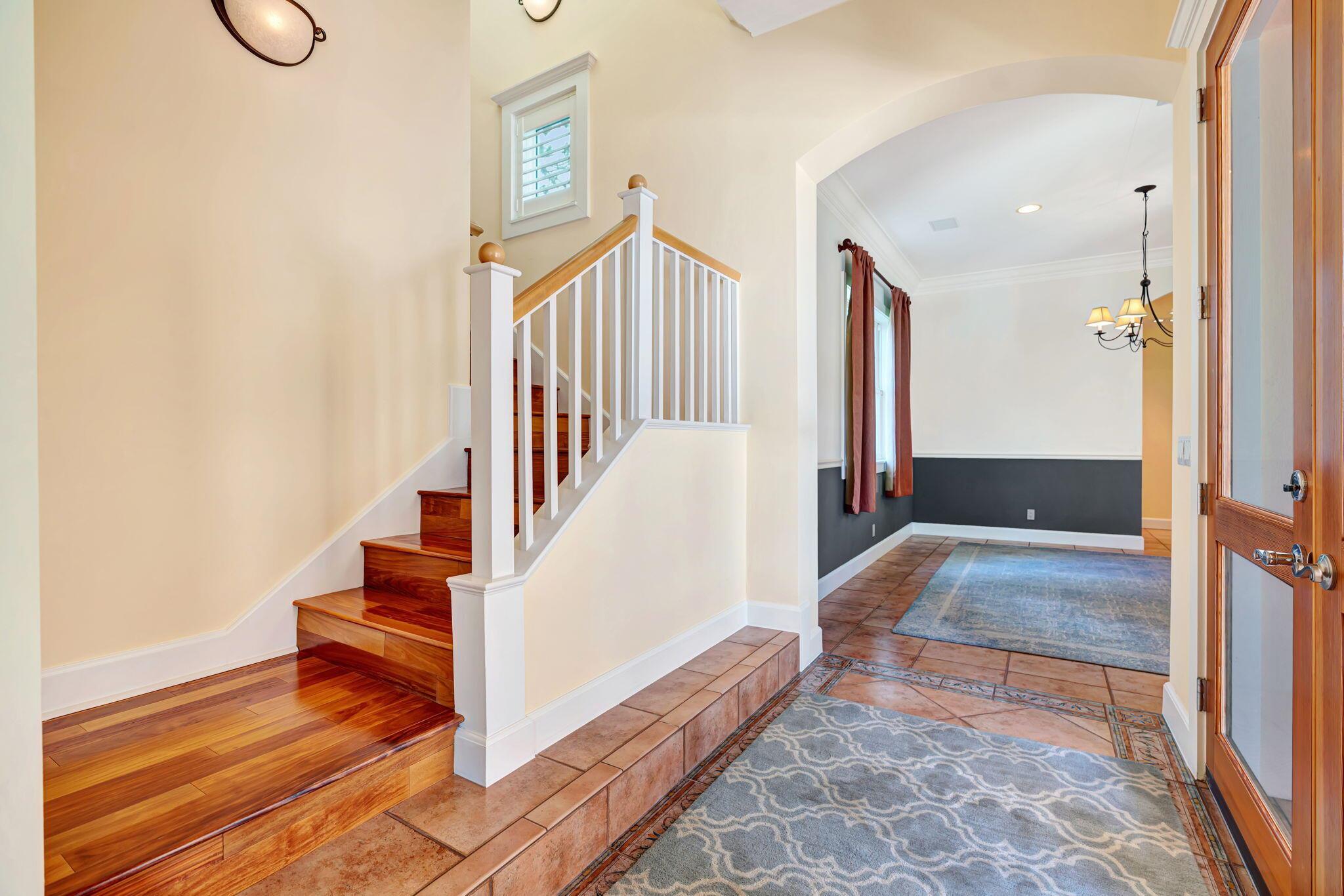 COMMODORES POCKET - Residential