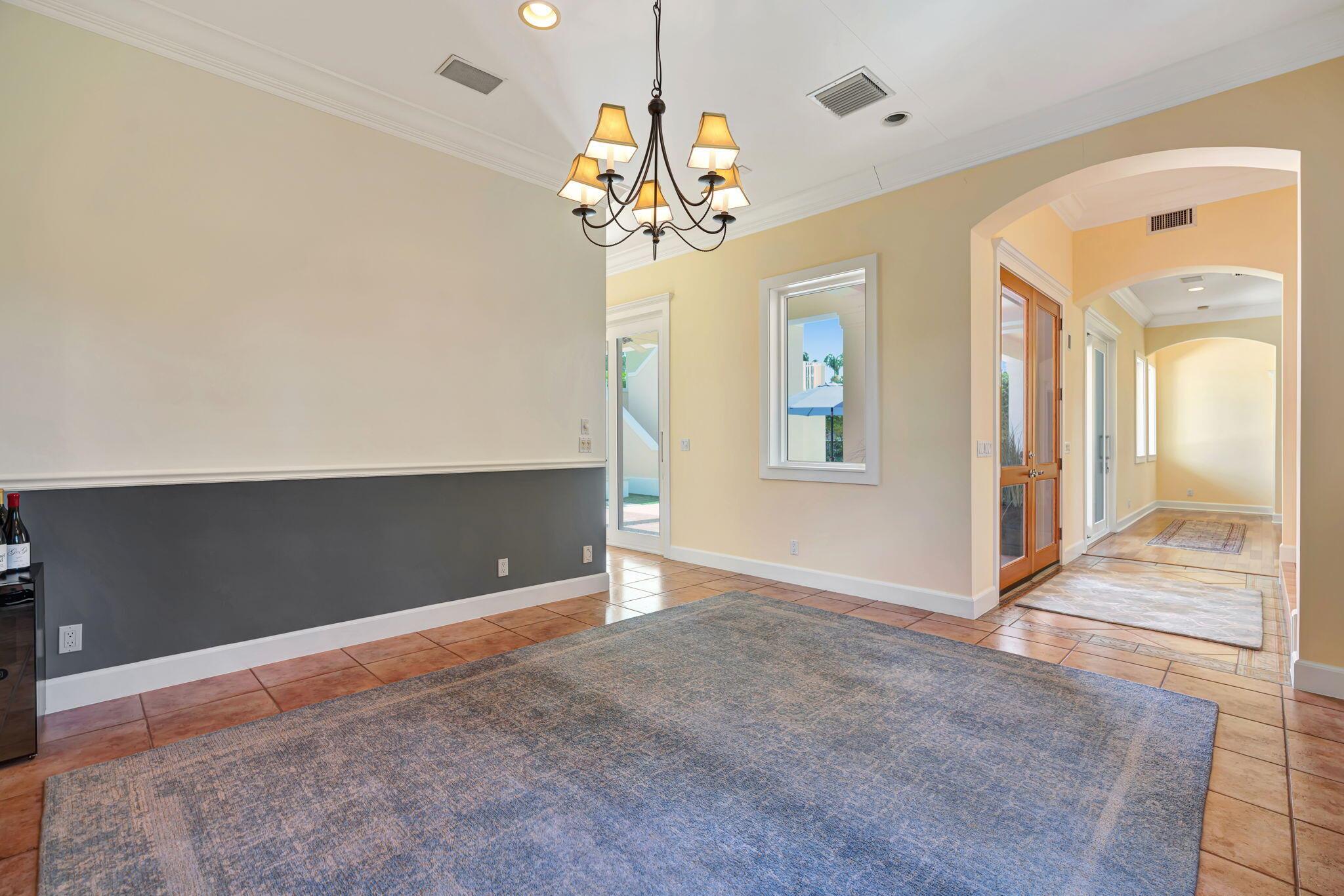 COMMODORES POCKET - Residential