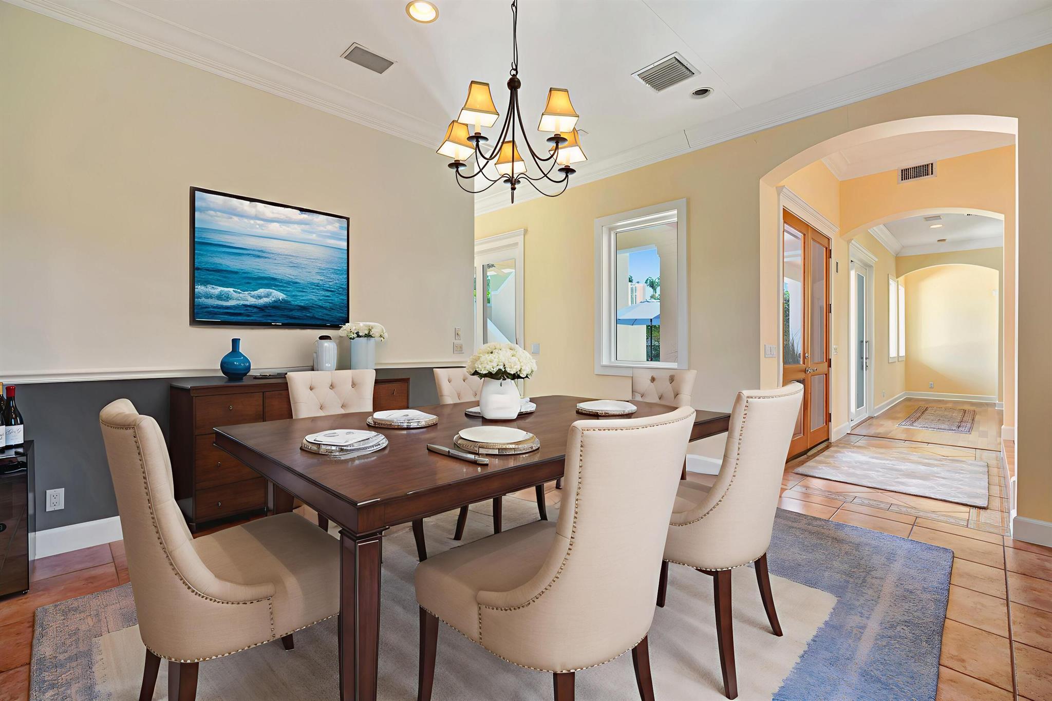 COMMODORES POCKET - Residential