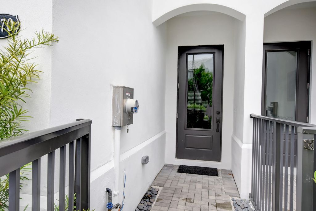 Photo of 1070 Phillips Road, Delray Beach, FL 33483 (MLS # R10973065)