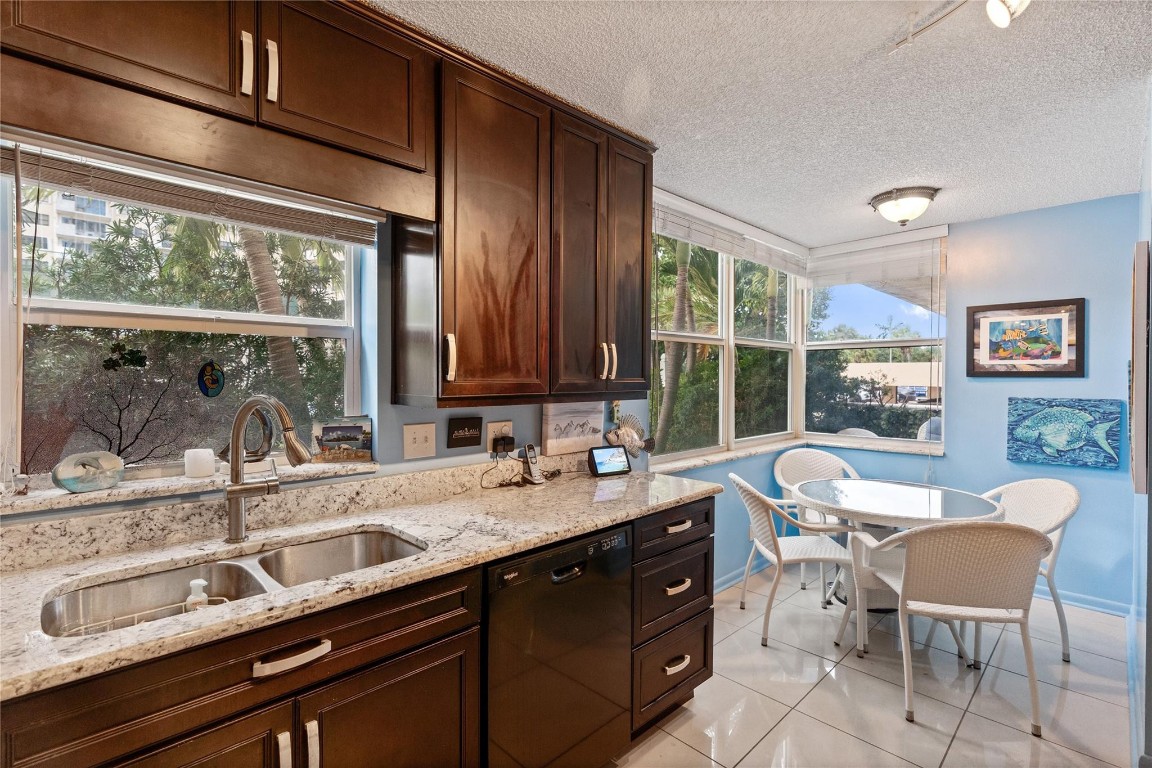 Sea Ranch Lakes North - Residential