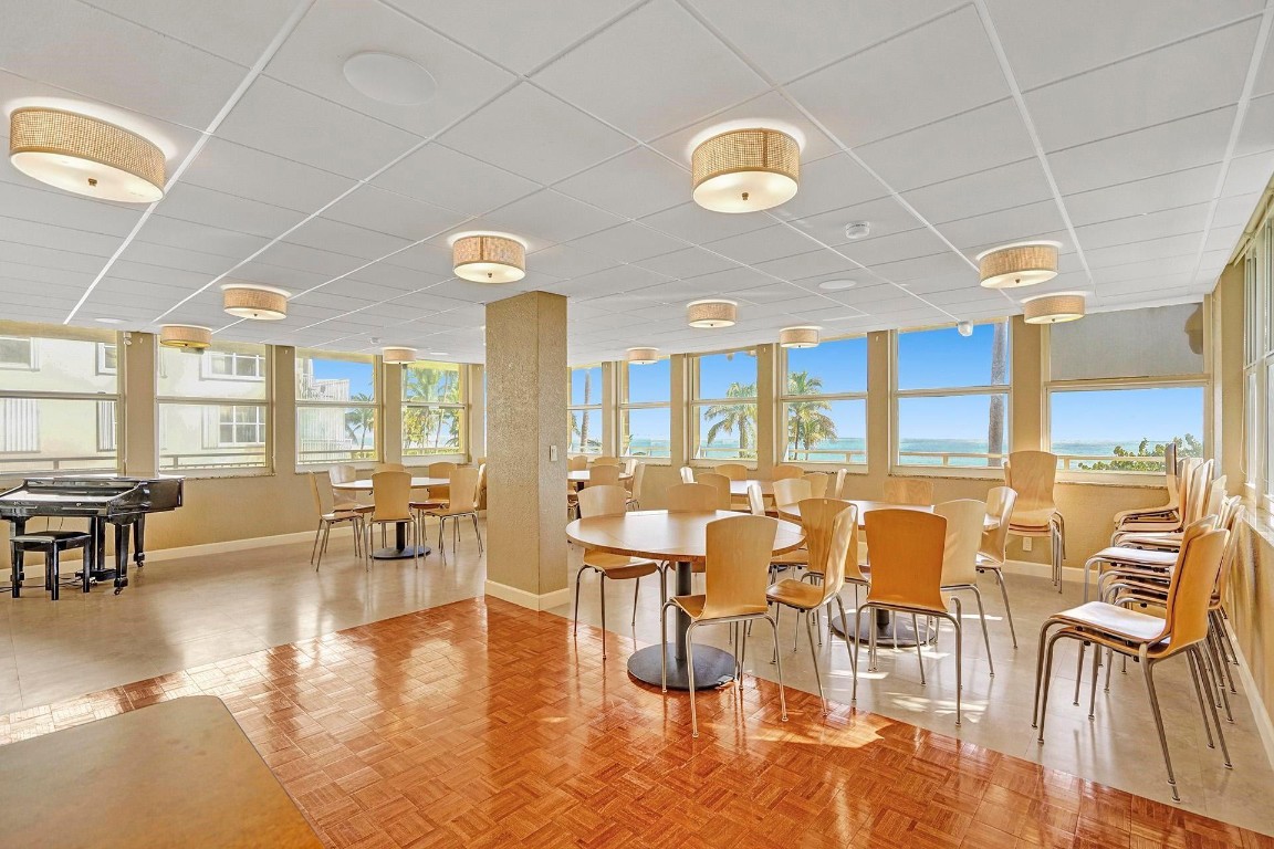 Sea Ranch Lakes North - Residential