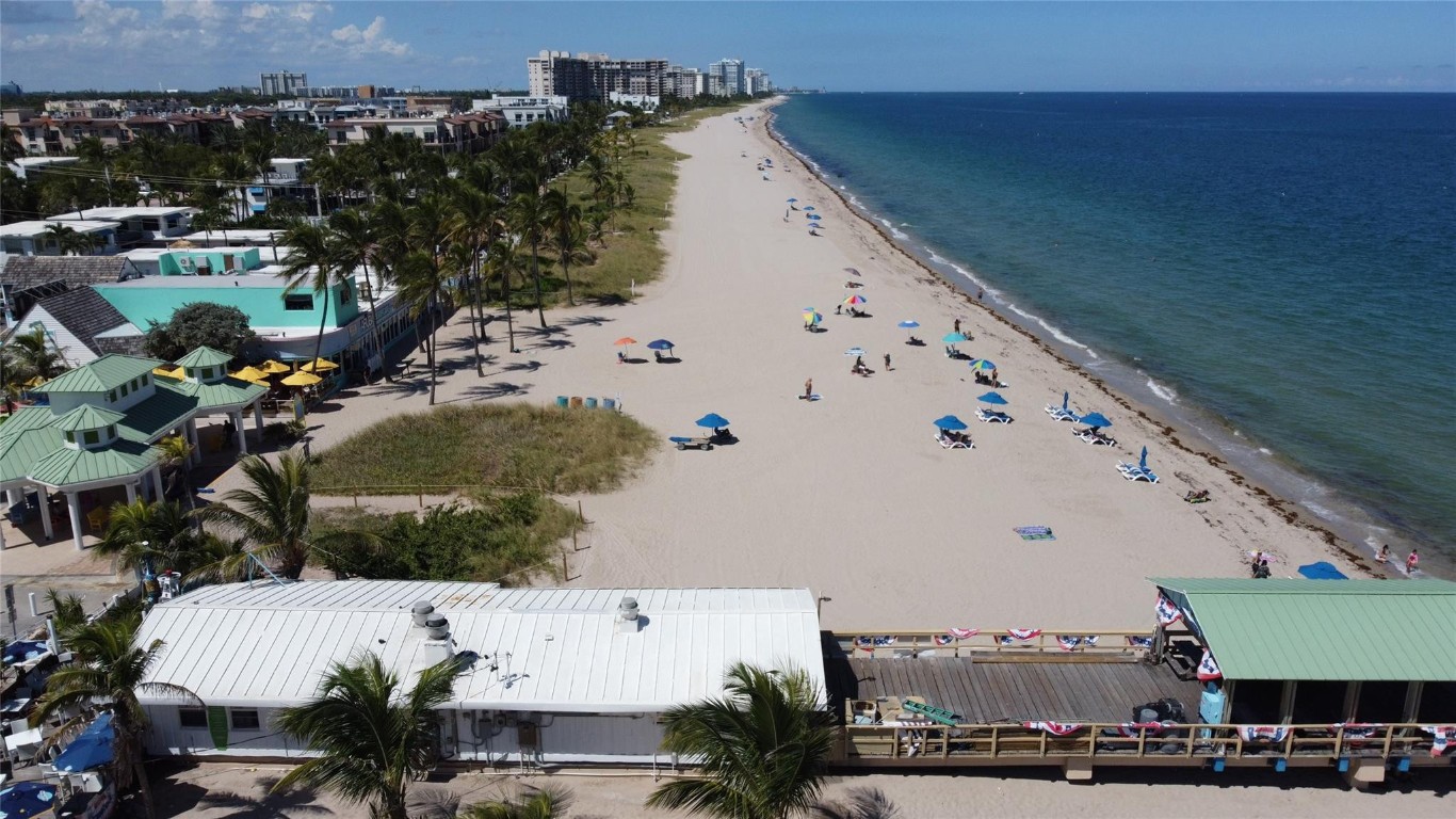 Sea Ranch Lakes North - Residential