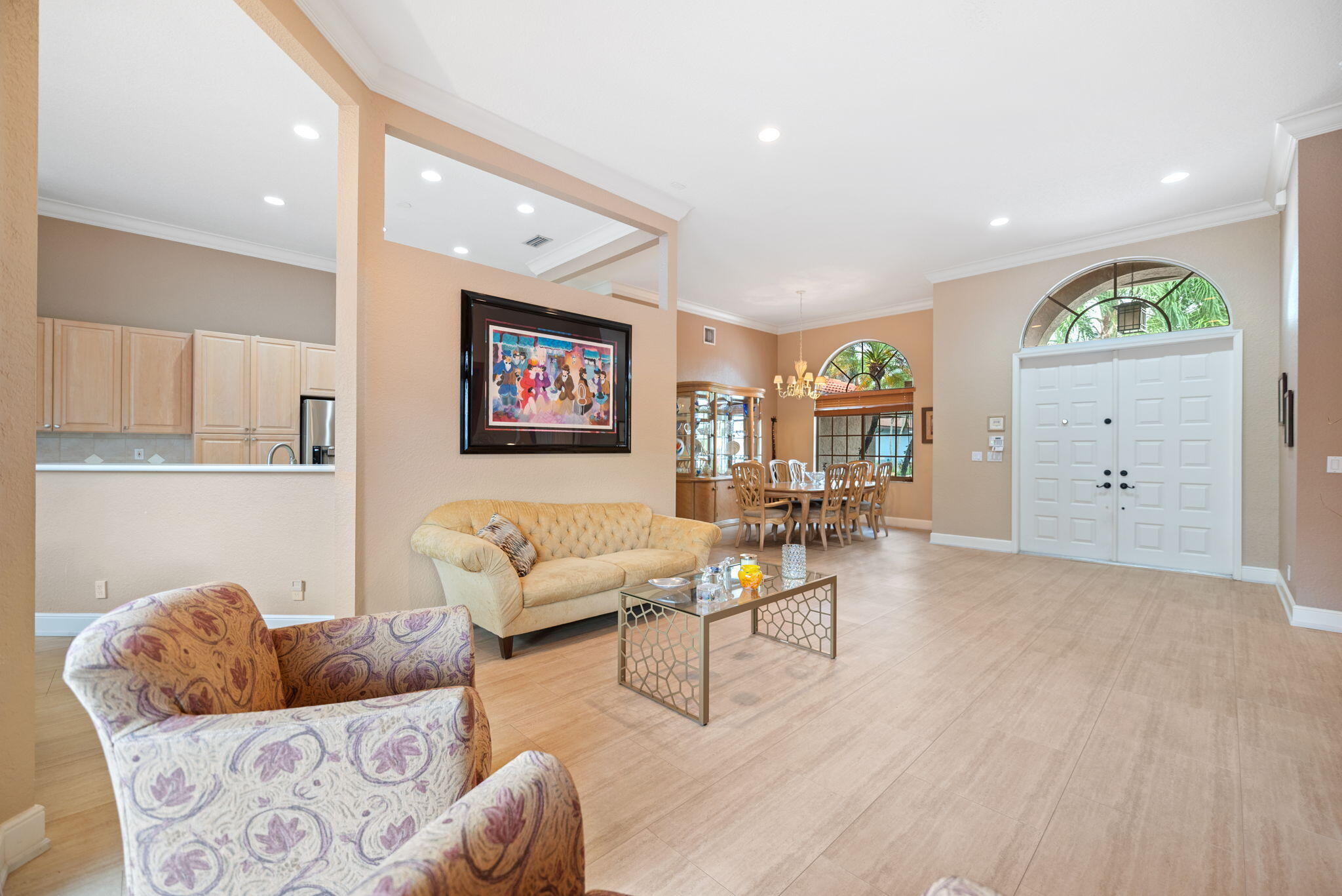 77 NW 108th Way