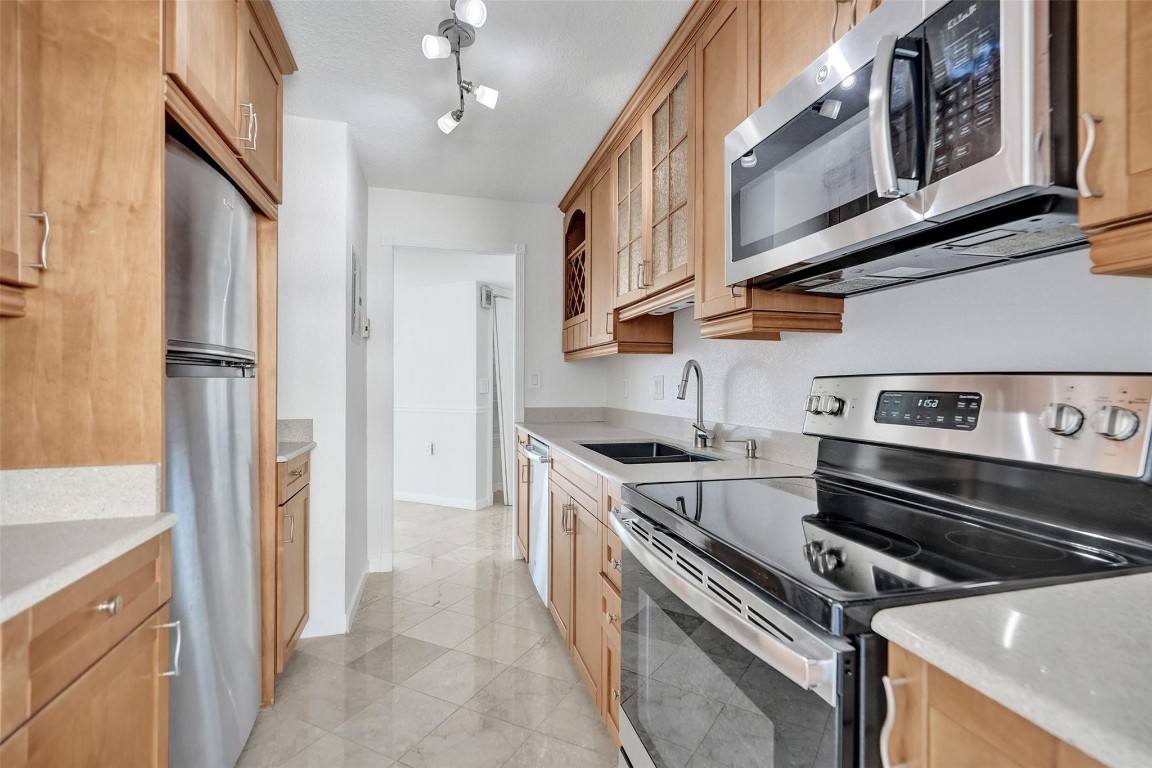 The Breakers - Residential