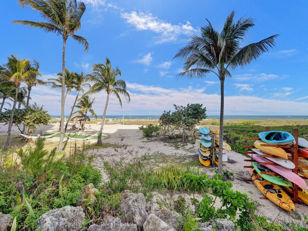 The Breakers - Residential