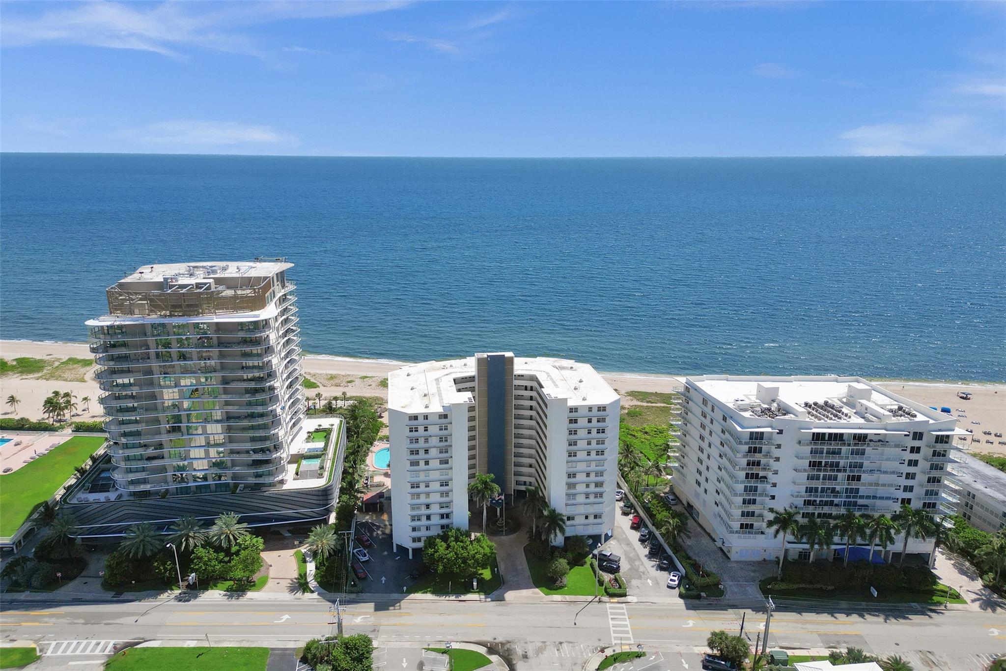 The Breakers - Residential