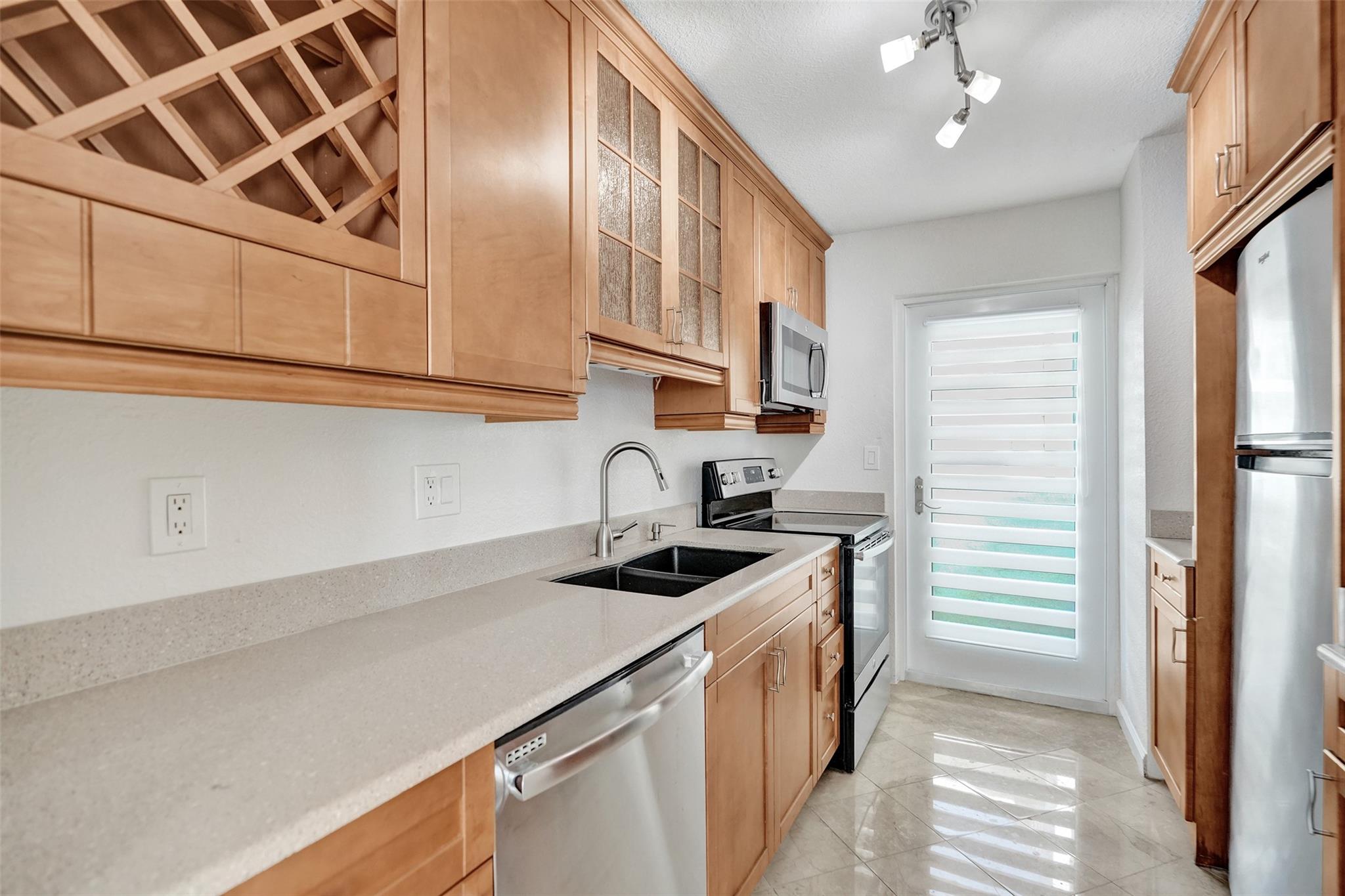 The Breakers - Residential