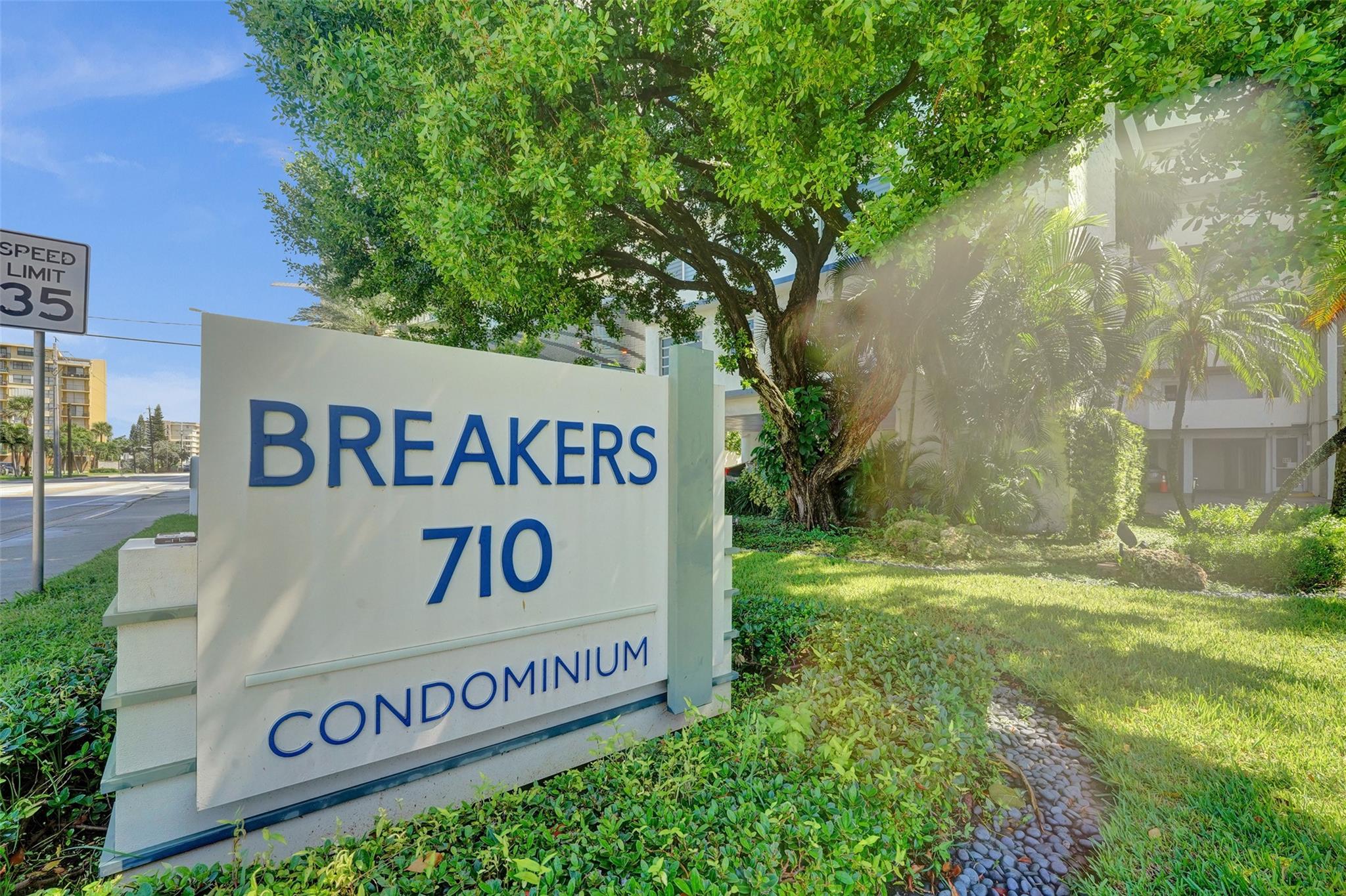 The Breakers - Residential