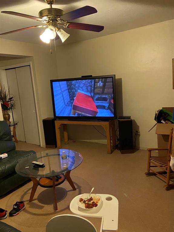 EVERGLADES PARK - Residential Income