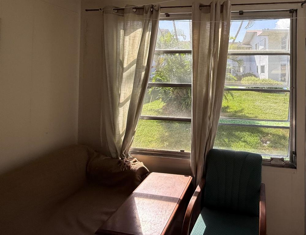 LAKESIDE POINT APT 6 CONDO - Residential