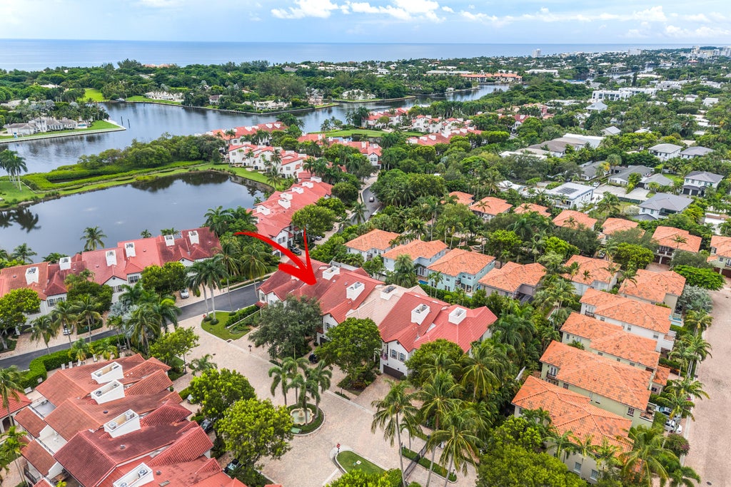 Photo of 828 ESTUARY Way, Delray Beach, FL 33483 (MLS # B26072444)