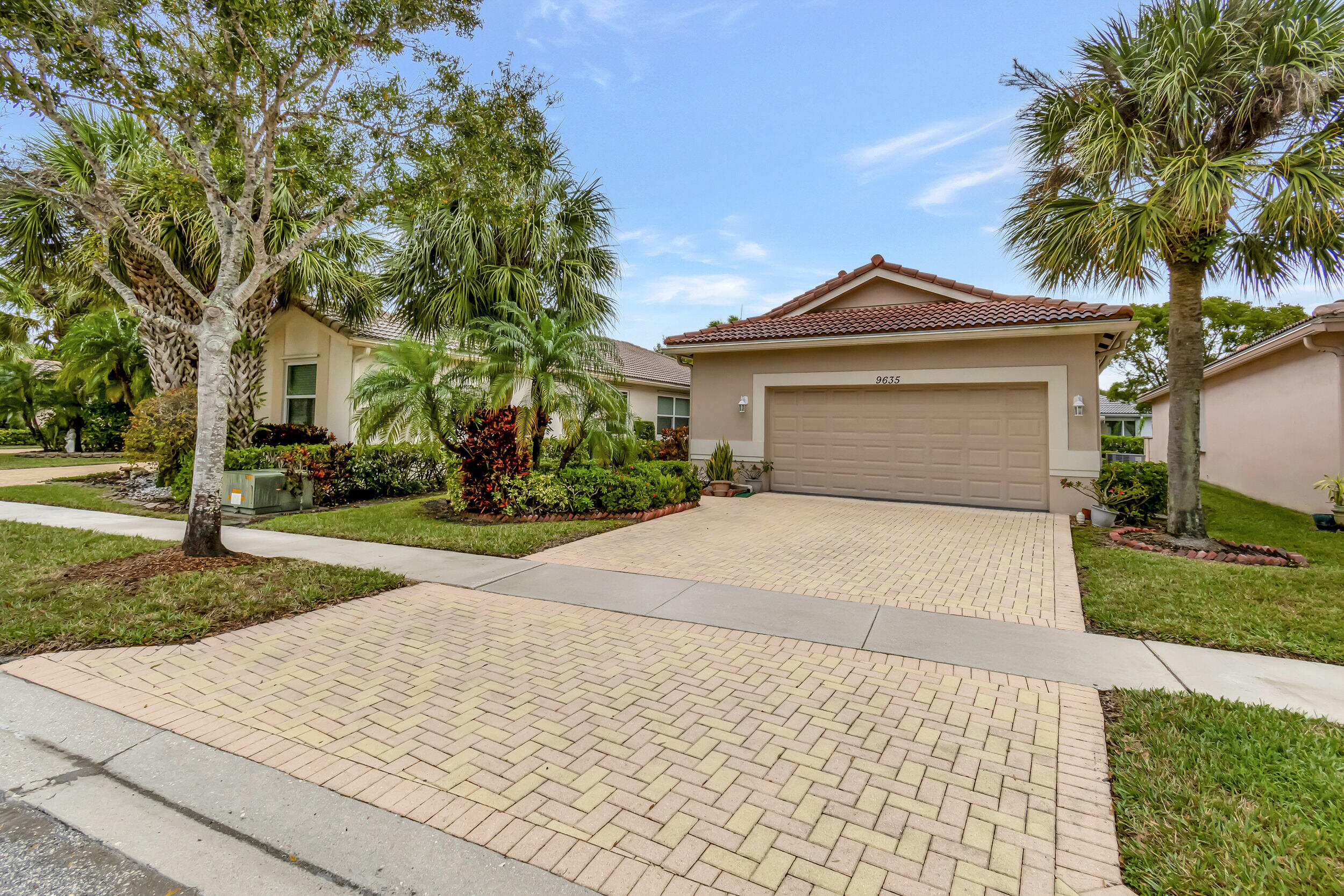 9635 Sandpiper Shores Way