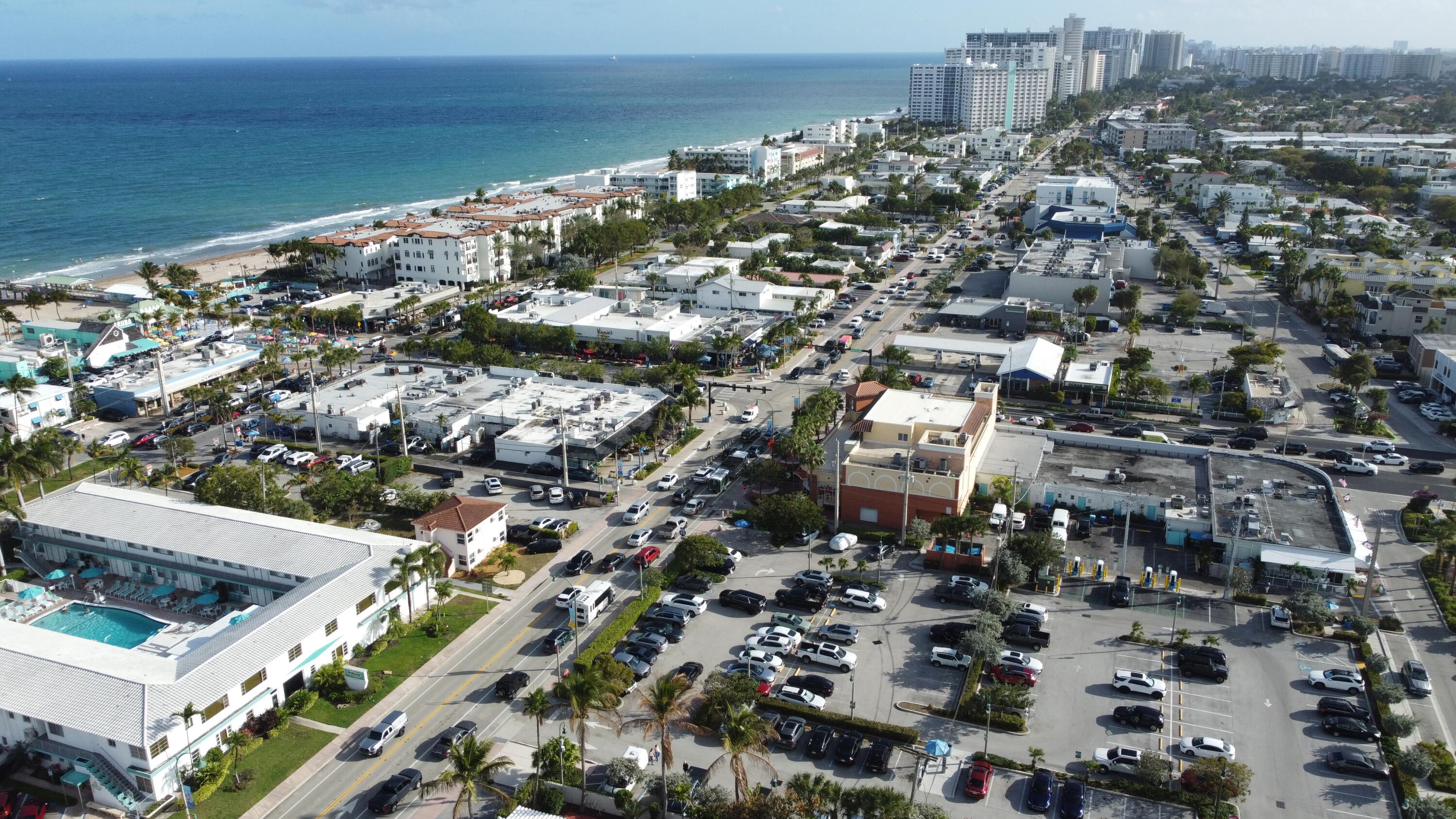 LAUDERDALE BY THE SEA - Land