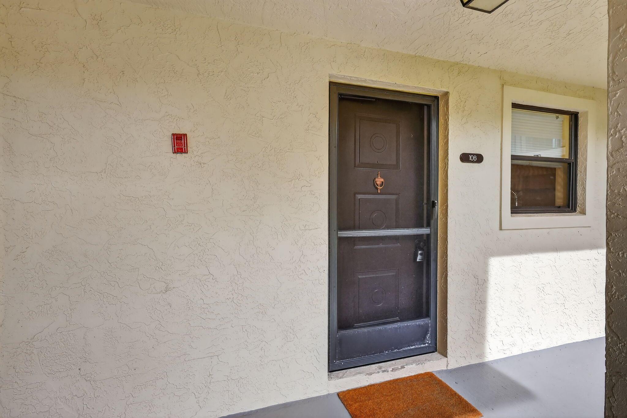 181 SW South River Drive 106