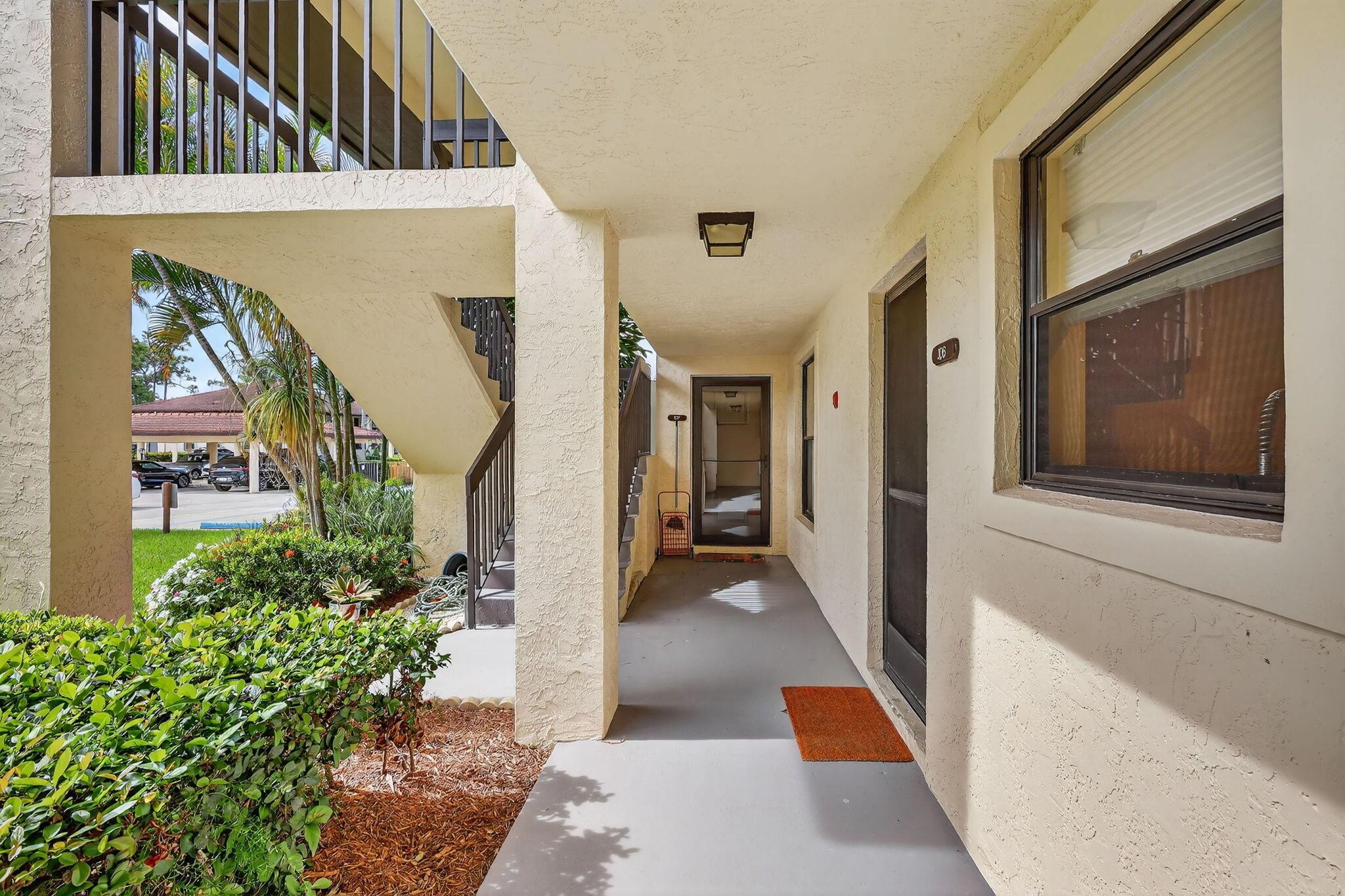 181 SW South River Drive 106