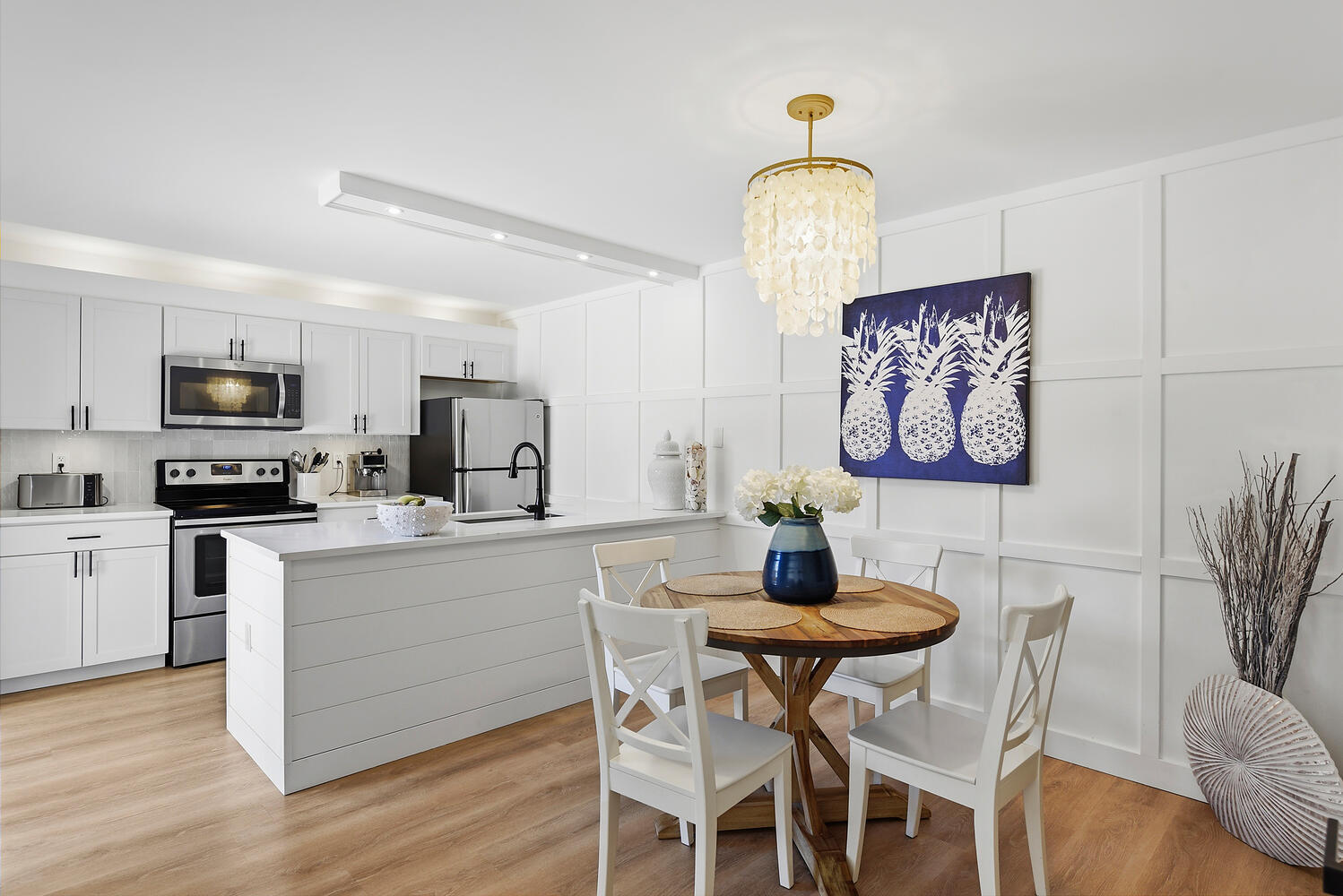 RIVER - Residential Lease