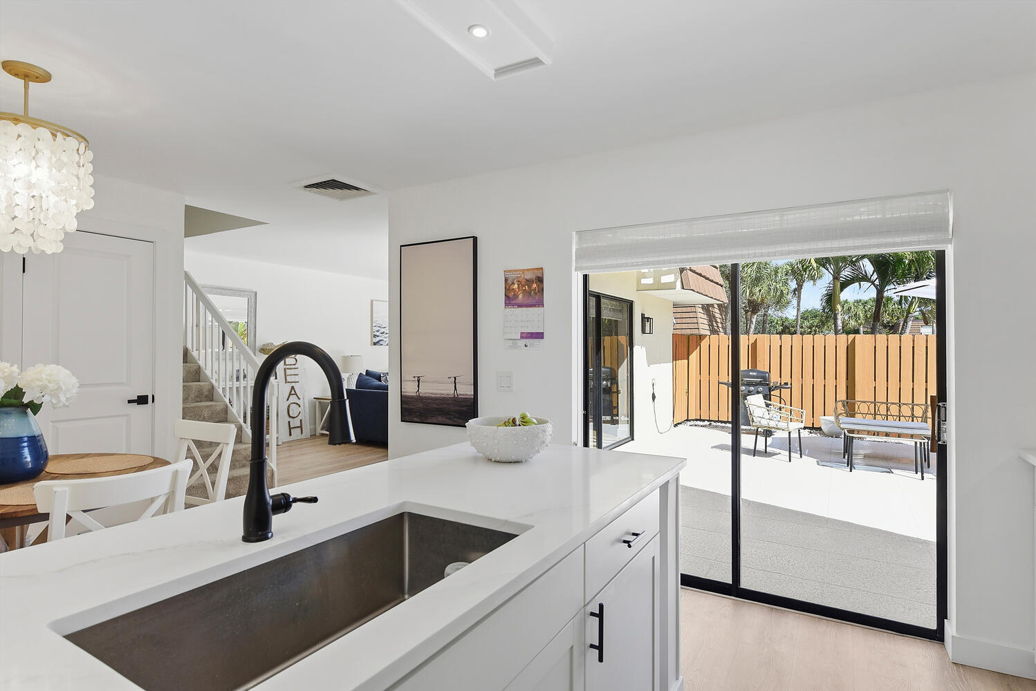 RIVER - Residential Lease