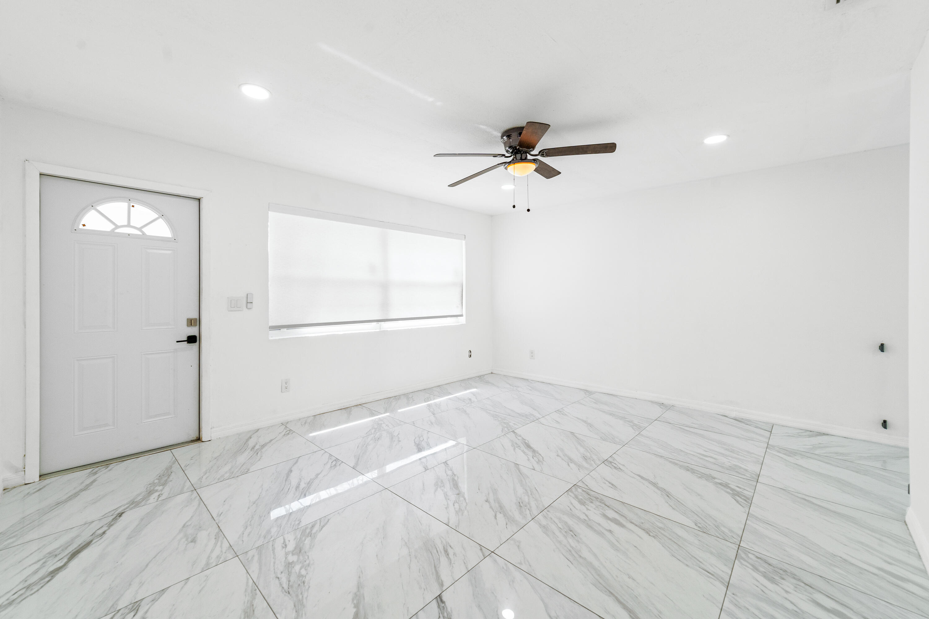 LAKE BELVEDERE ESTATES 4TH ADD - Residential