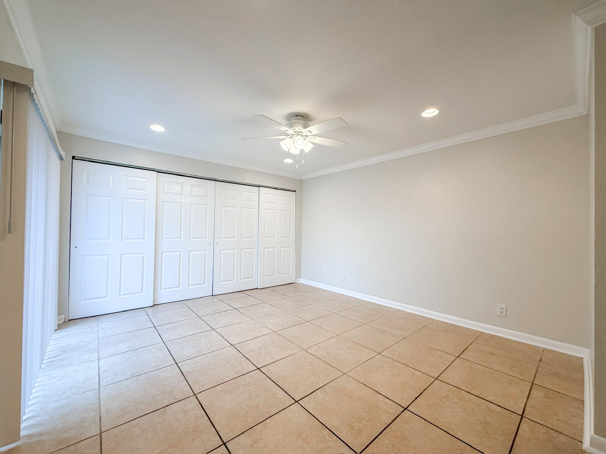 WOODSTOCK TWNHS - Residential Lease