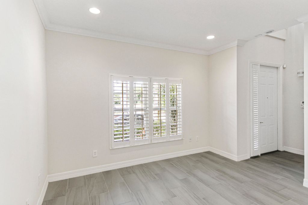 Photo of 290 NE 5th Avenue #6, Delray Beach, FL 33483 (MLS # R11164188)