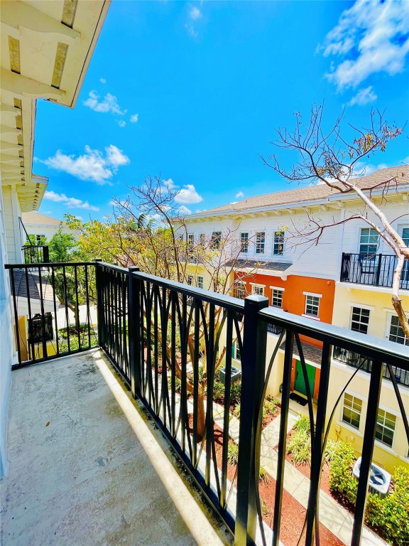 ORCHID GROVE - Residential