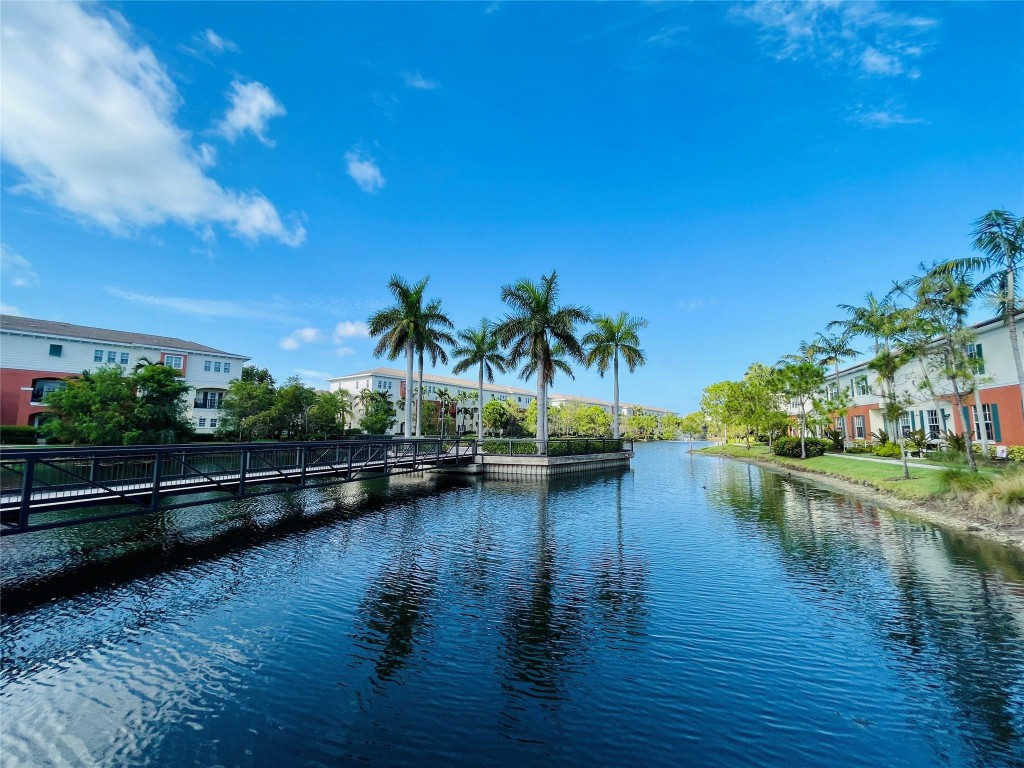 ORCHID GROVE - Residential