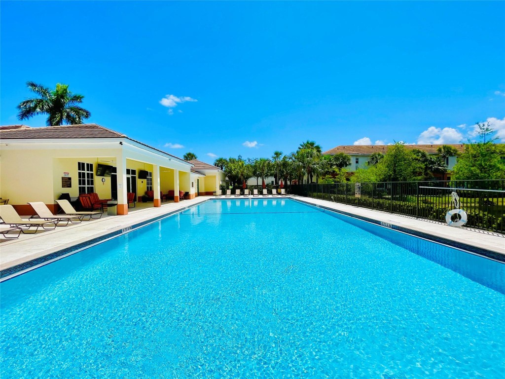 ORCHID GROVE - Residential