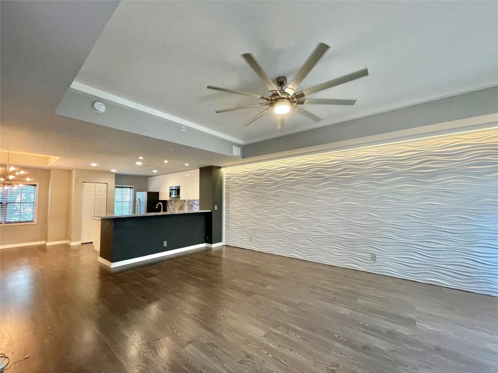 ORCHID GROVE - Residential