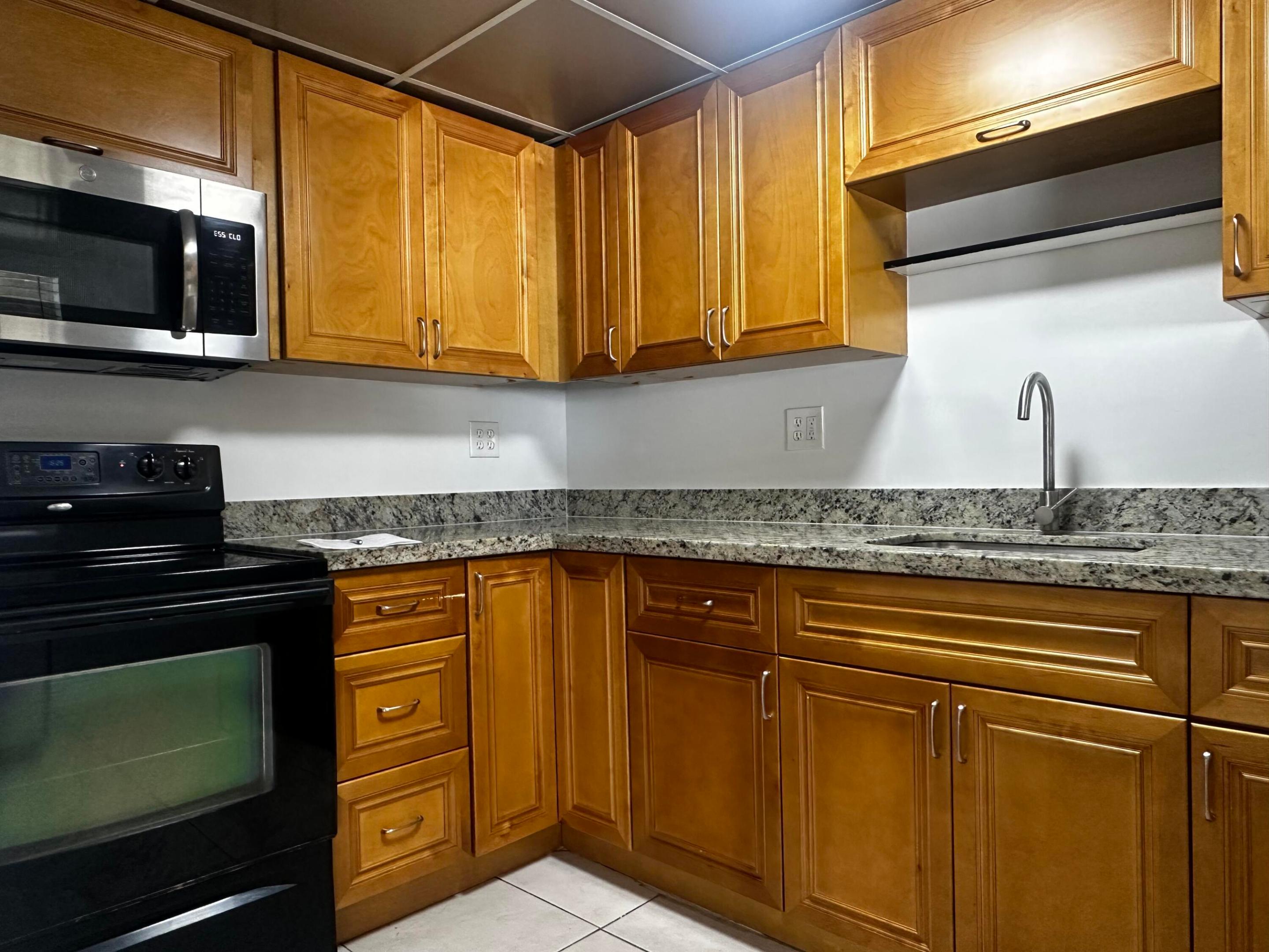 KIRKVIEW - Residential Lease