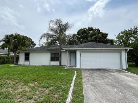 2955 SW Varsity Lane Port St Lucie FL 34953