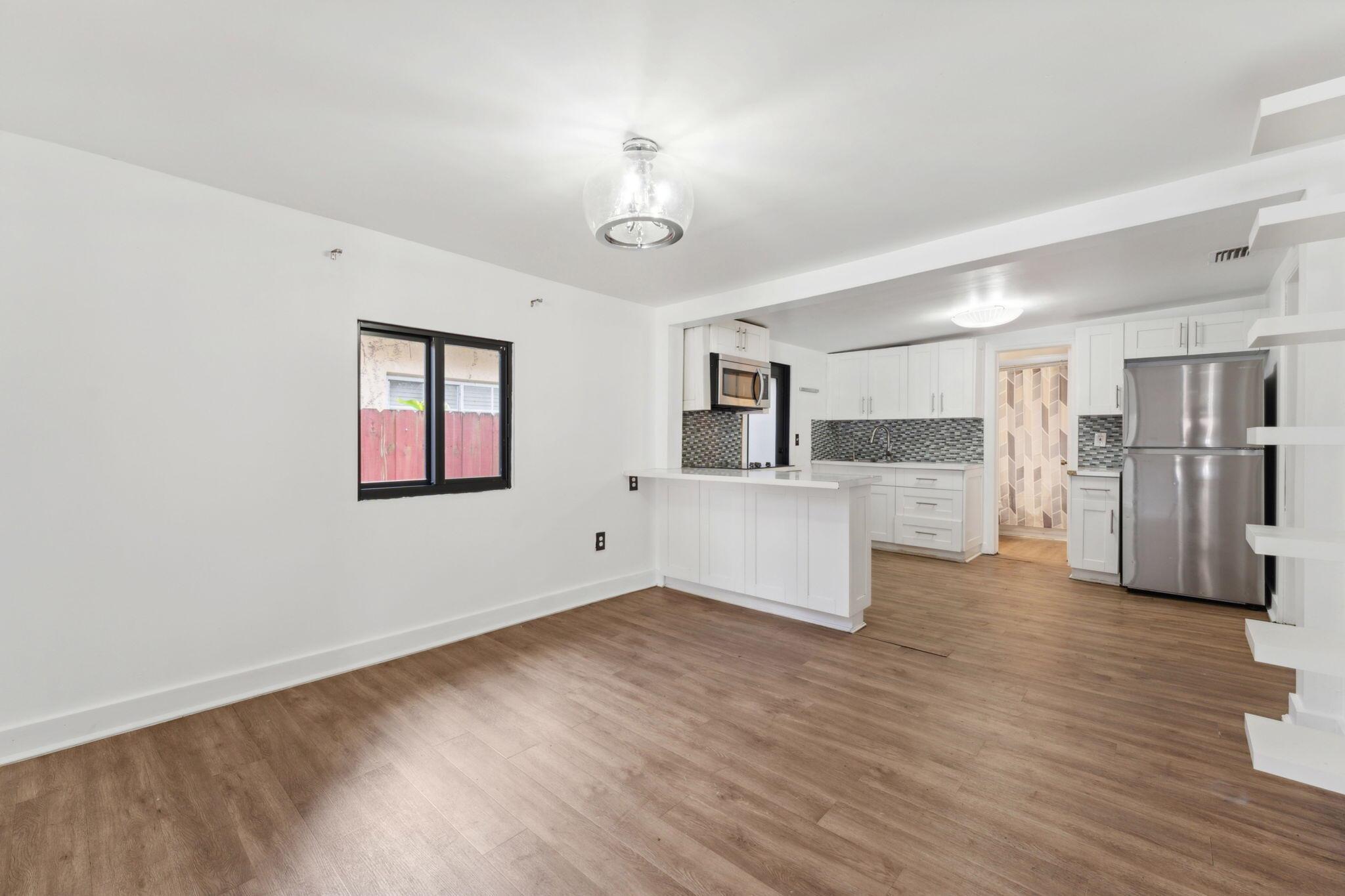 EAST LIBERTY CITY HOMESIT - Residential Lease